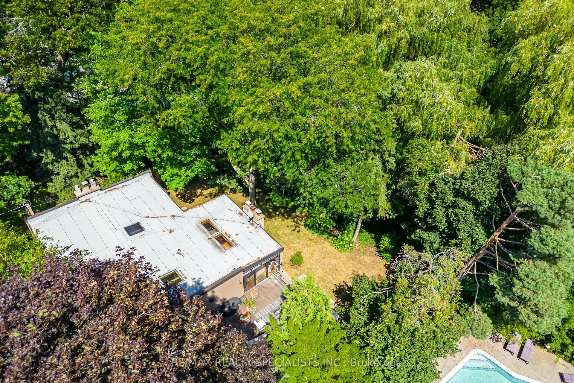 251 Dickson Park Crescent