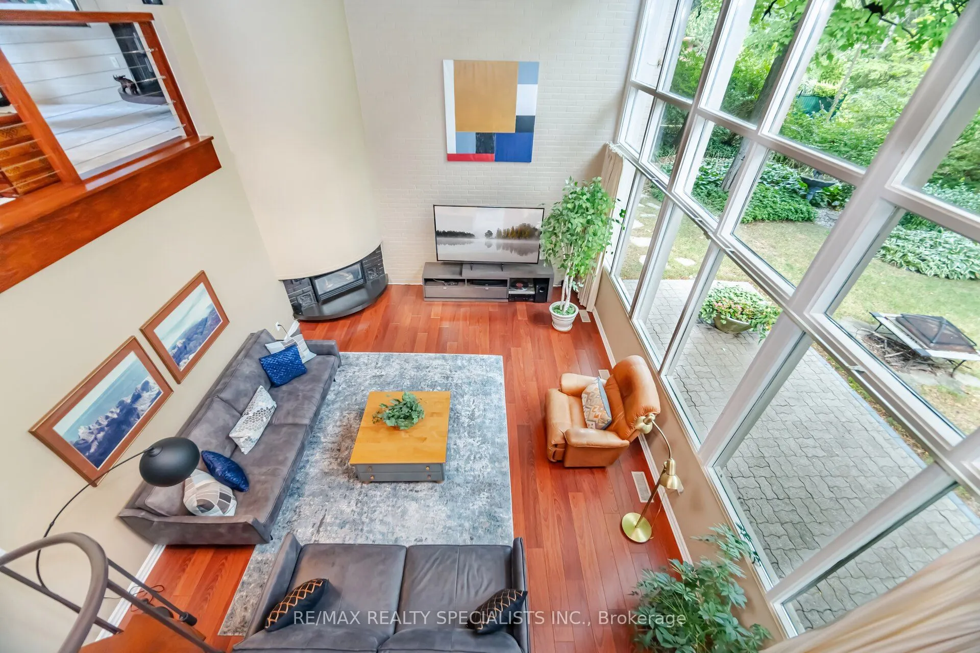 251 Dickson Park Crescent