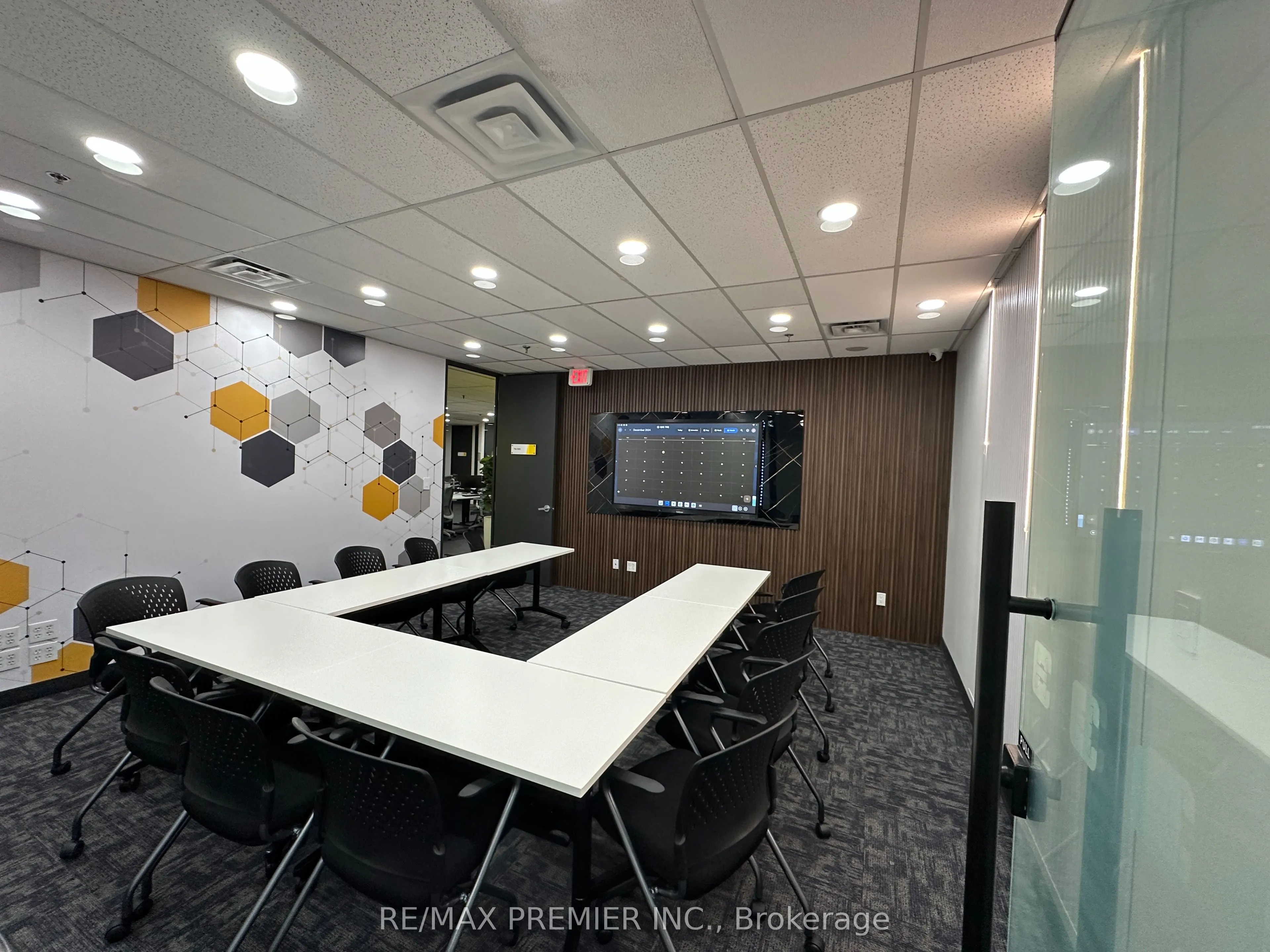 350 Burnhamthorpe Road W, #200-31