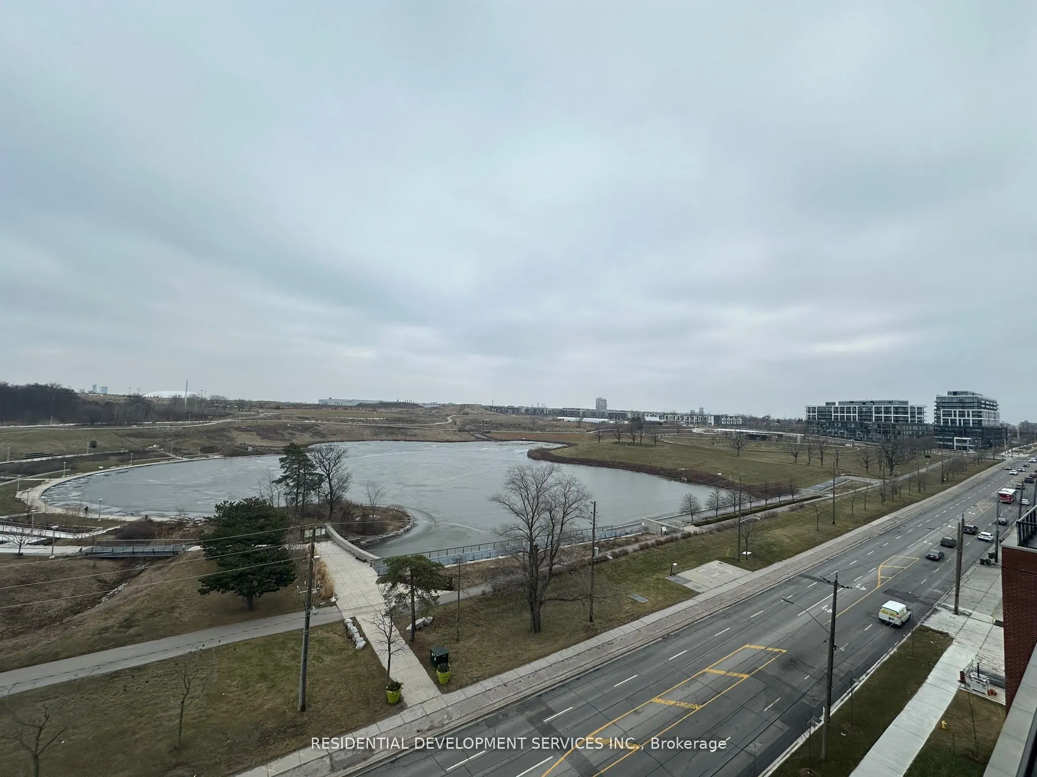 3100 Keele Street, #806