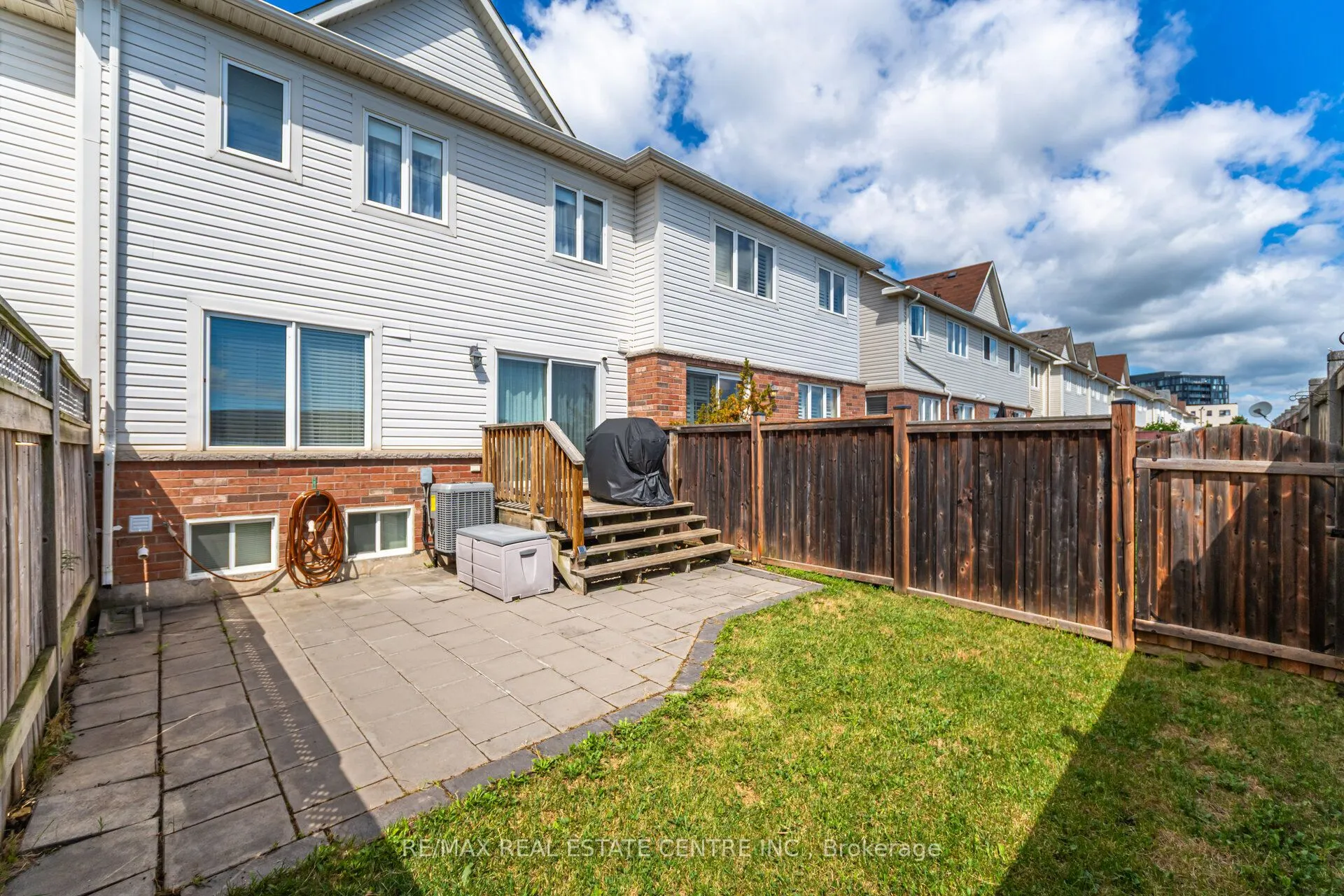 4834 Capri Crescent
