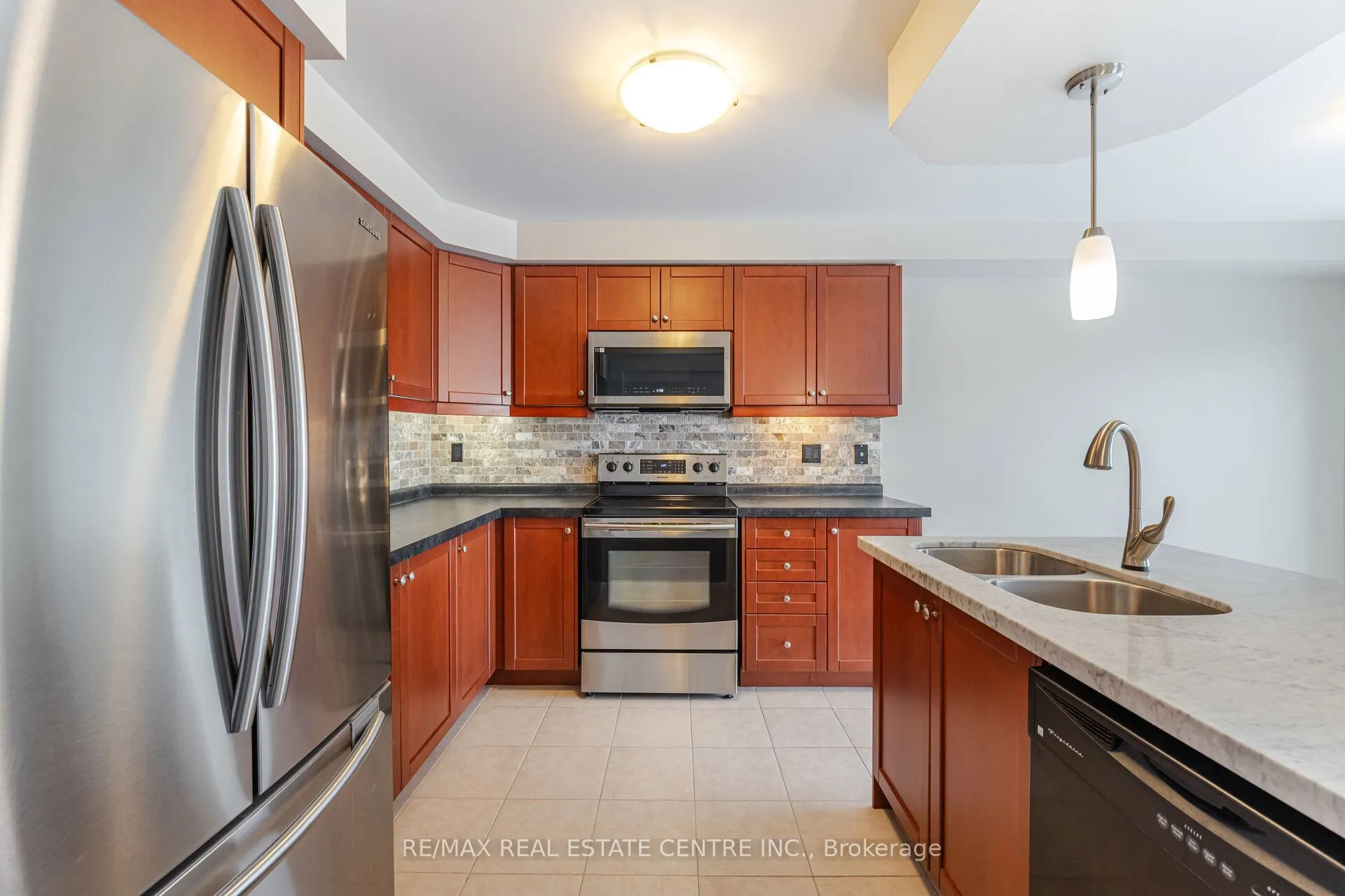 4834 Capri Crescent