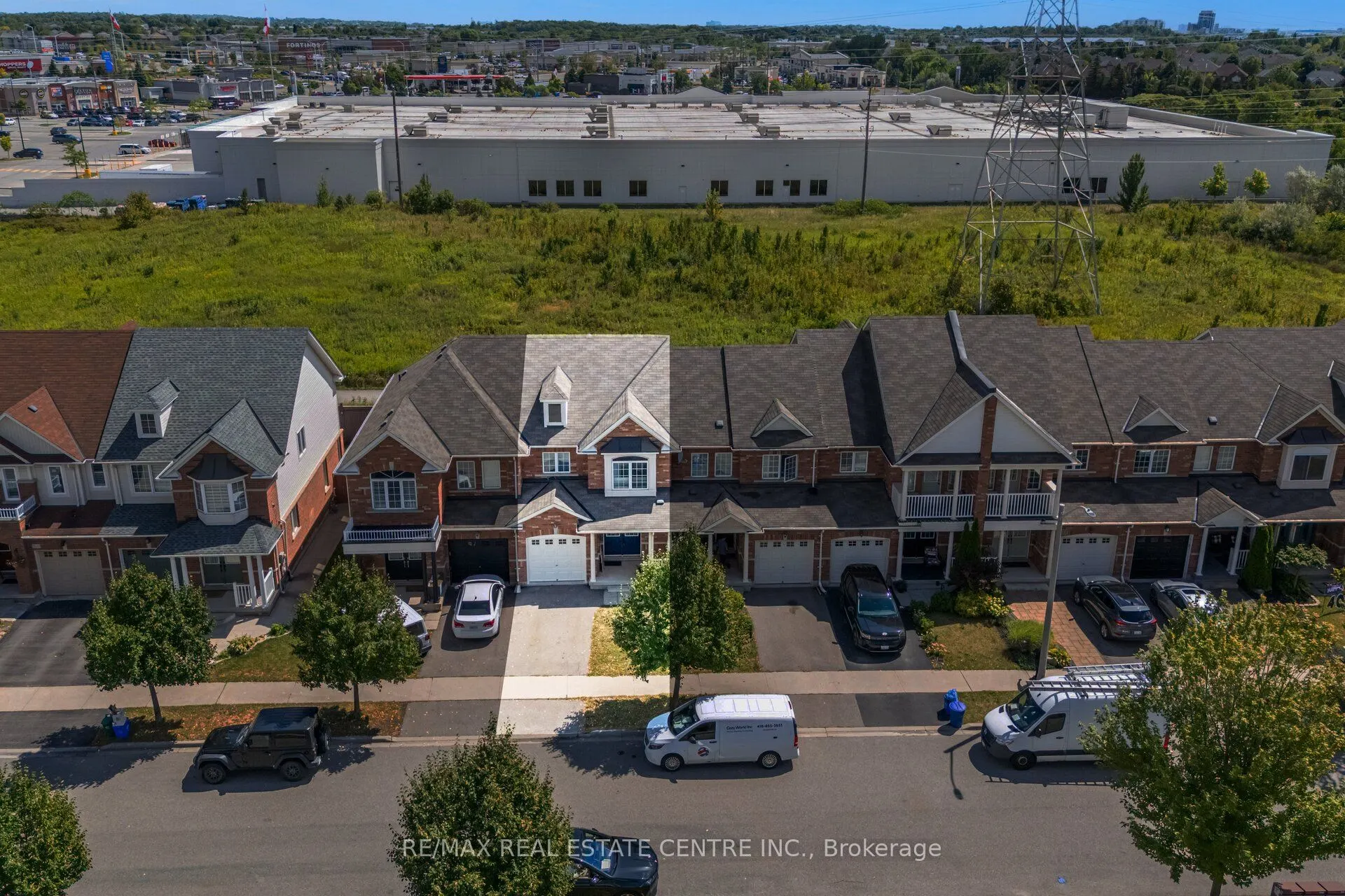 4834 Capri Crescent