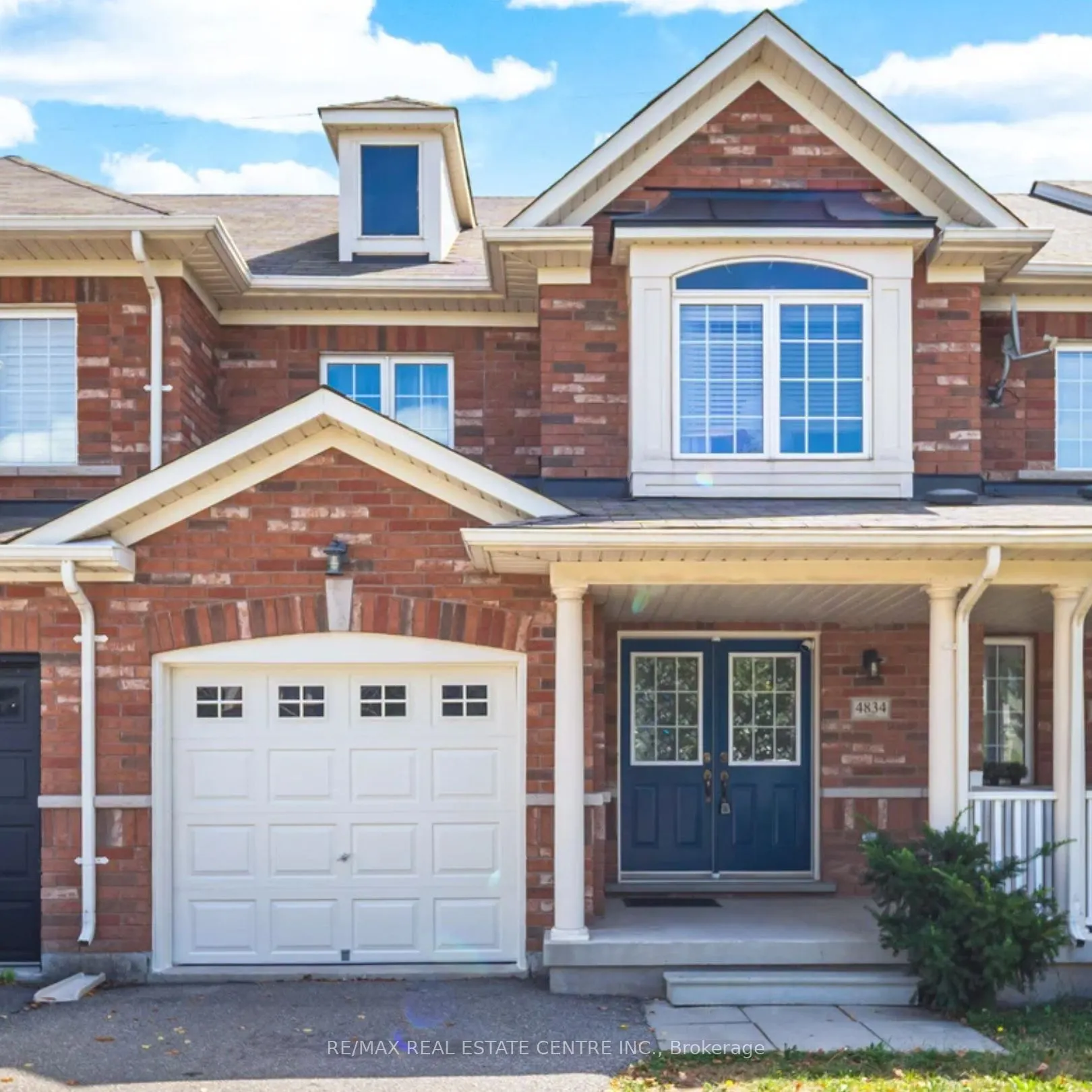 4834 Capri Crescent