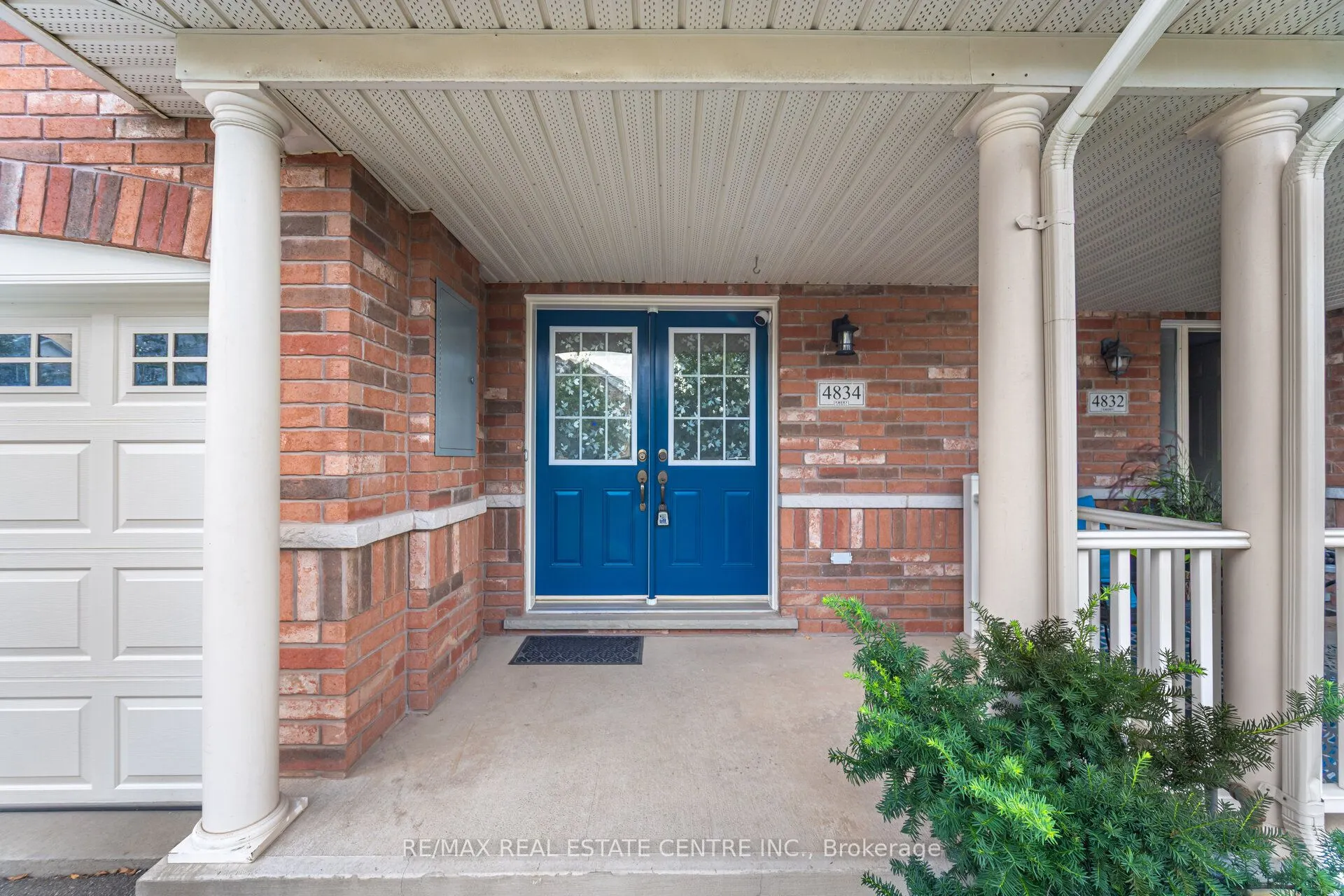 4834 Capri Crescent