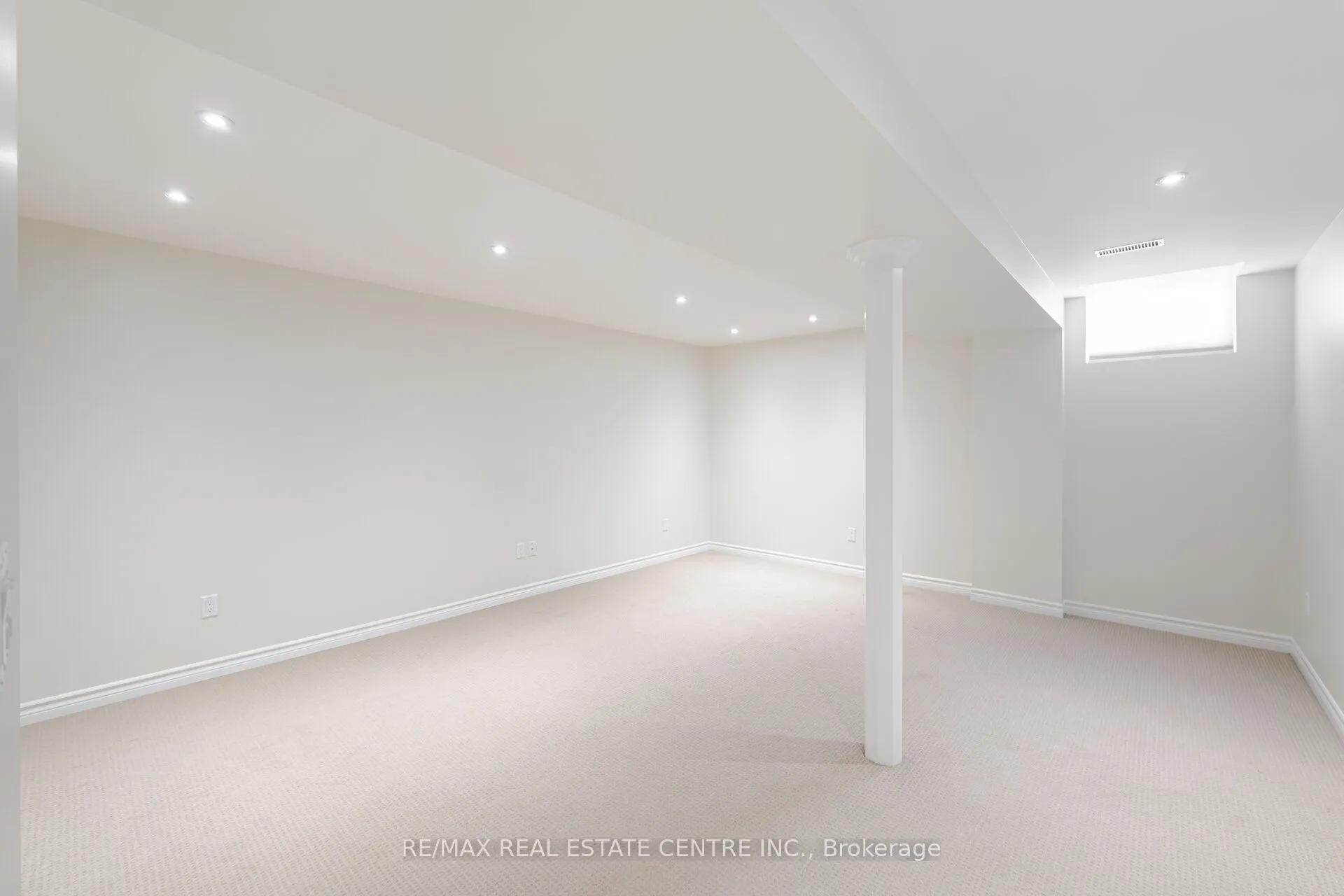 4834 Capri Crescent