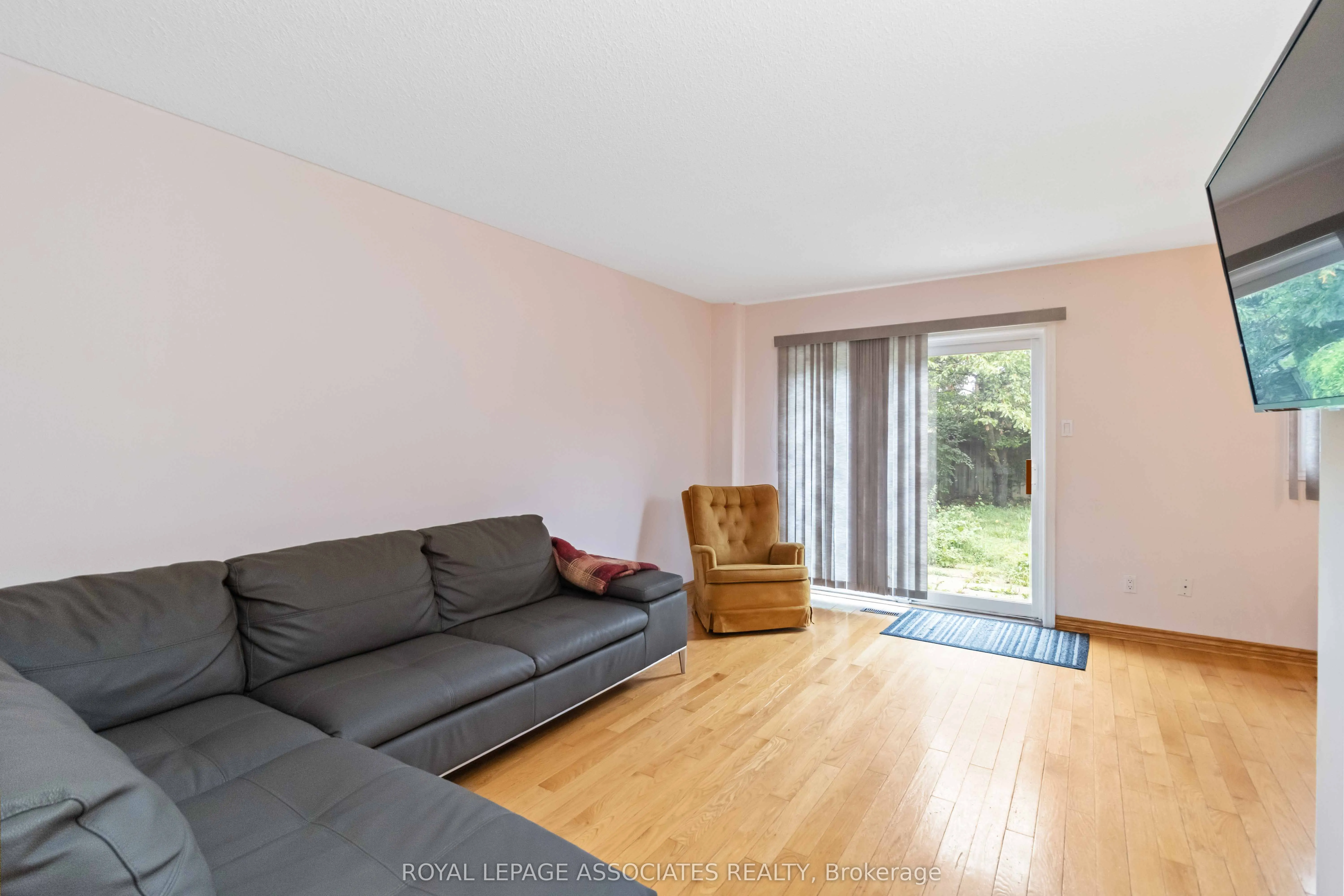 4343 Lee Drive