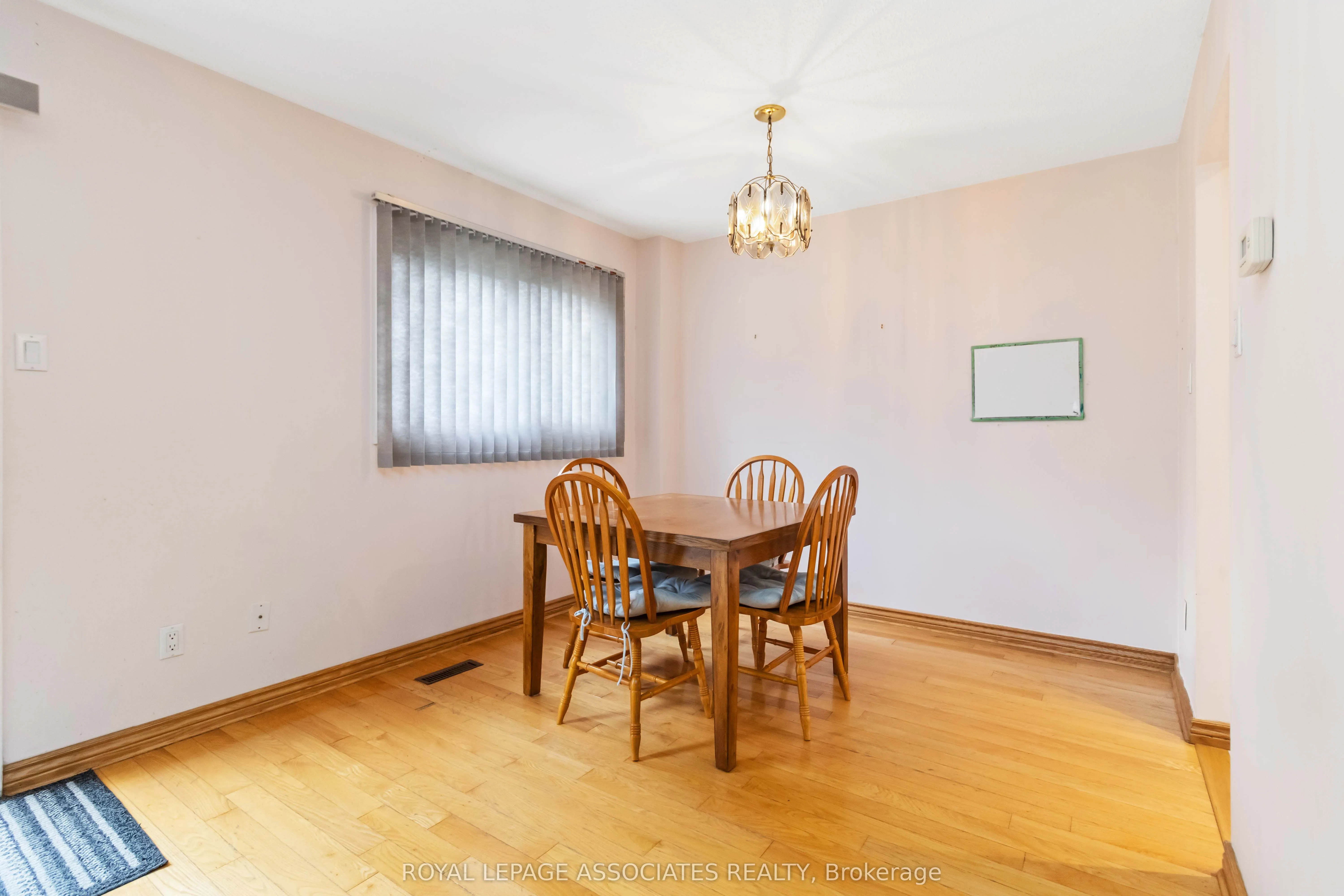 4343 Lee Drive