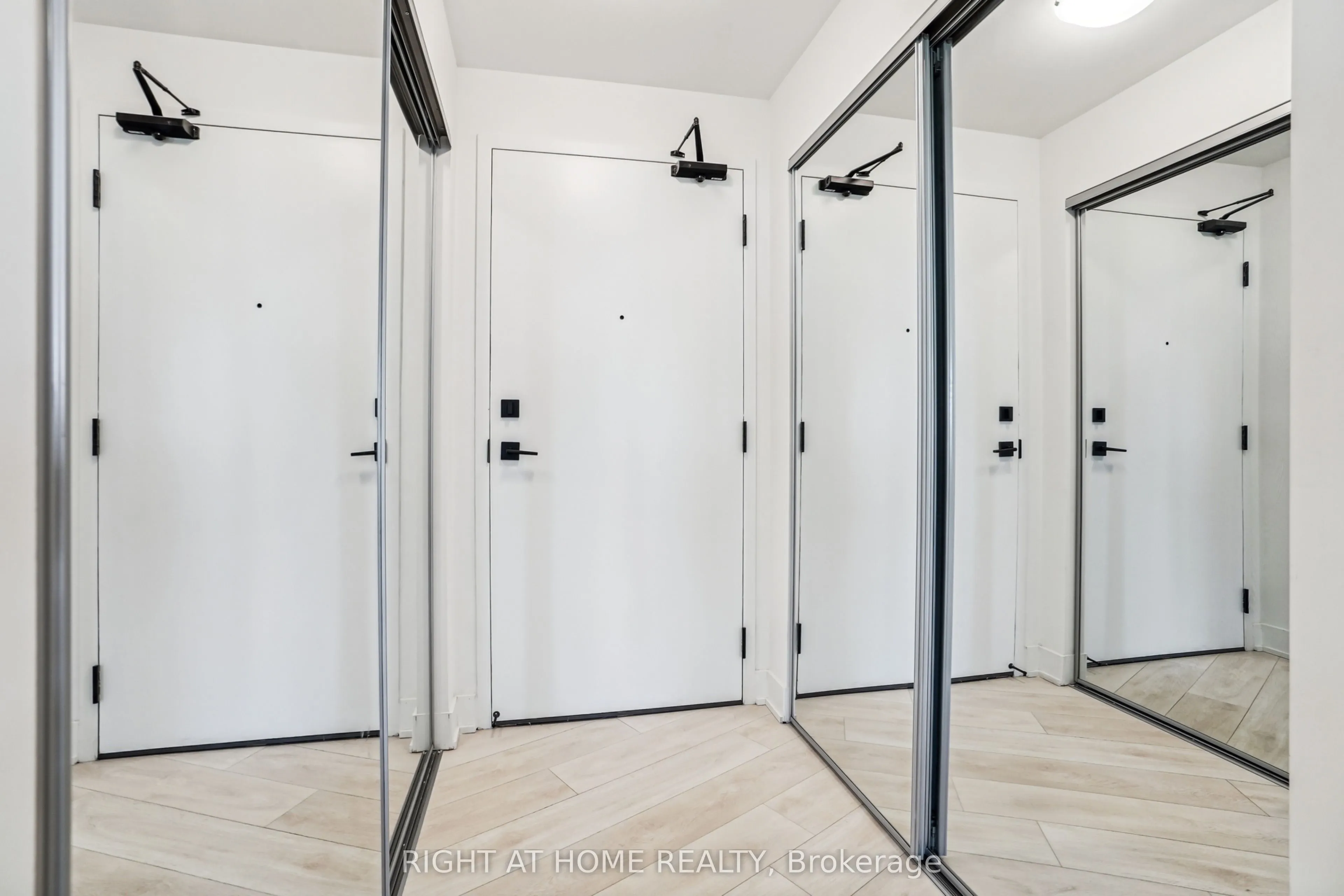 2485 Taunton Road, #436