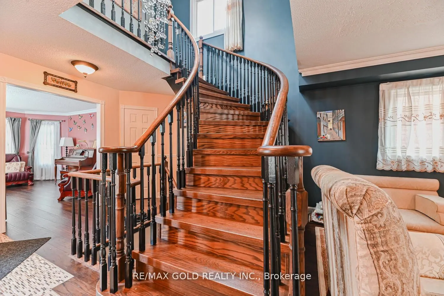 4554 Willow Creek Drive