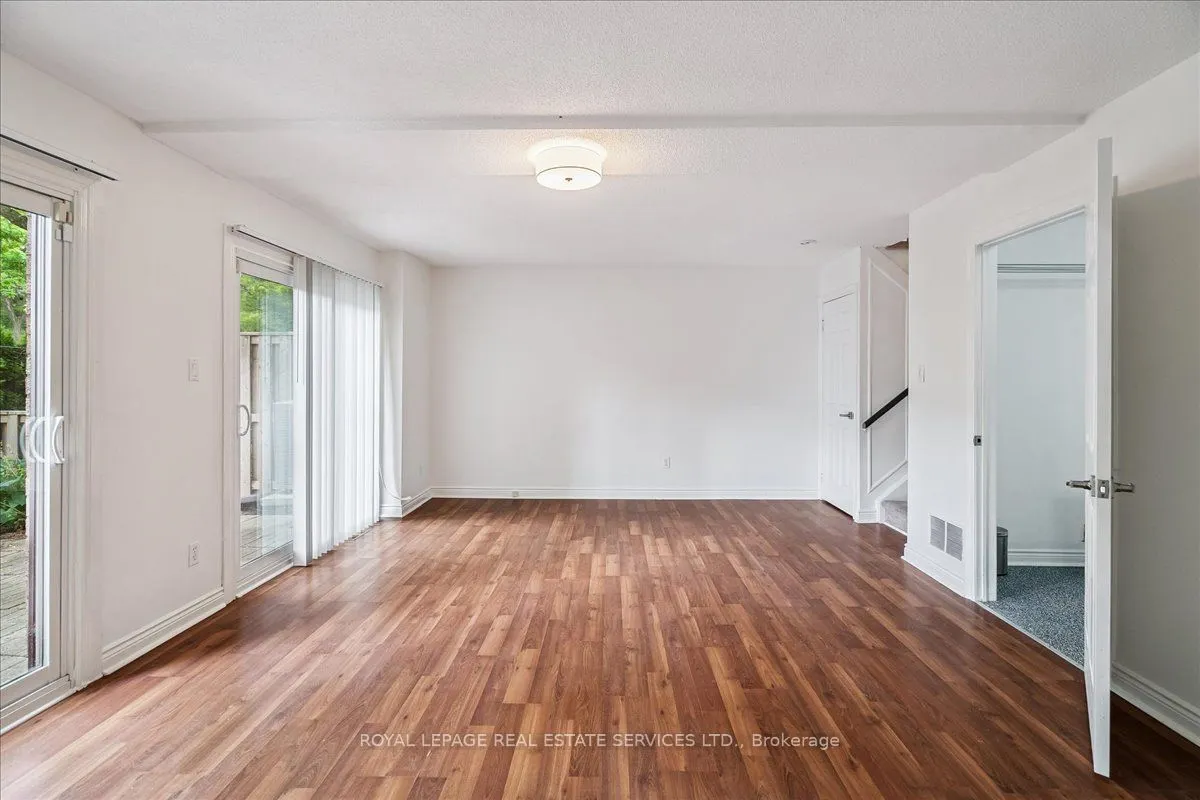 1100 Queens Avenue, #5