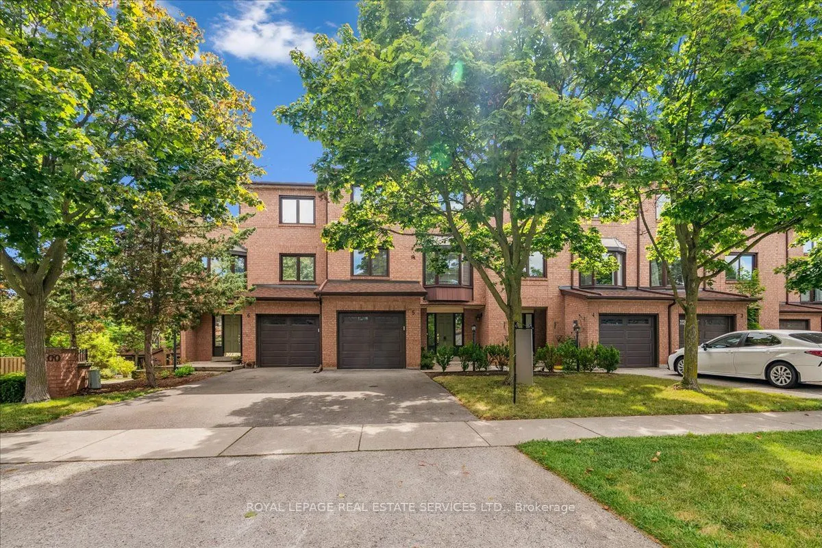1100 Queens Avenue, #5