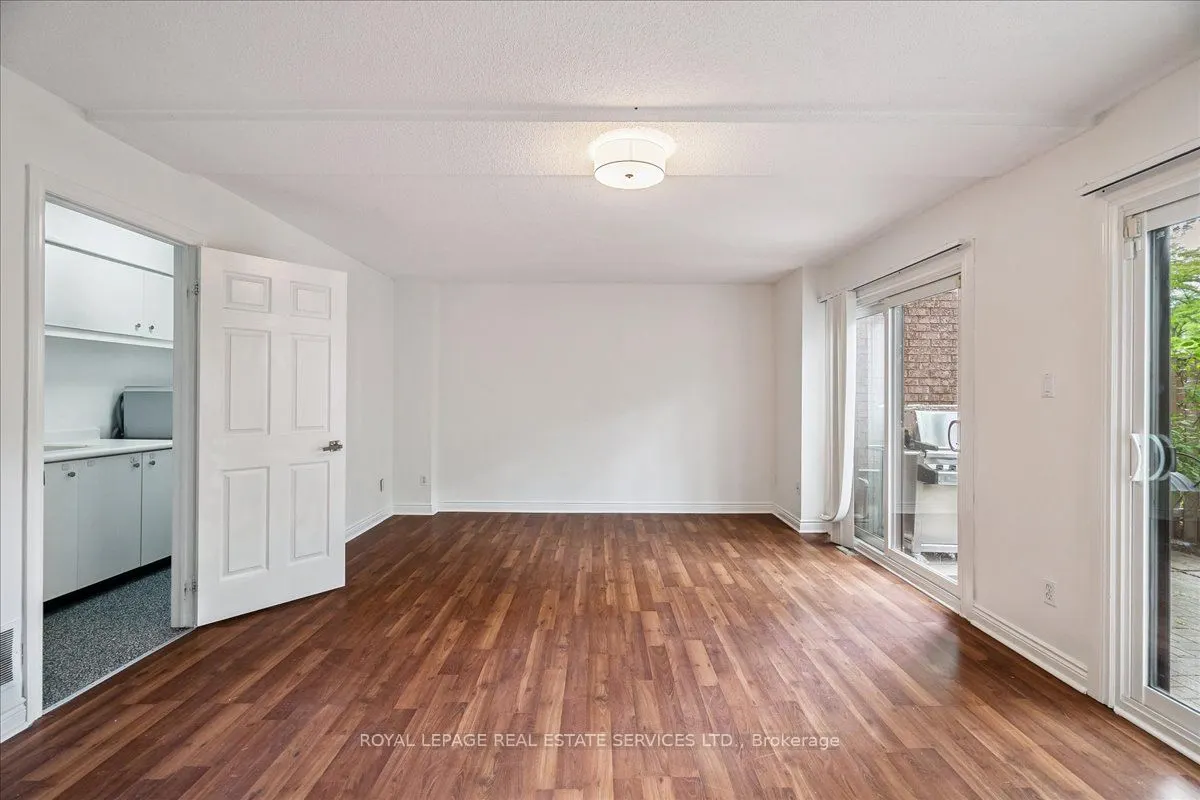 1100 Queens Avenue, #5