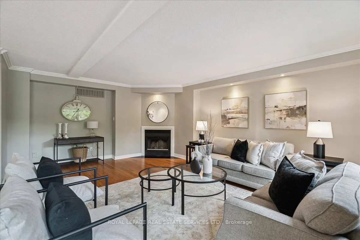 1100 Queens Avenue, #5