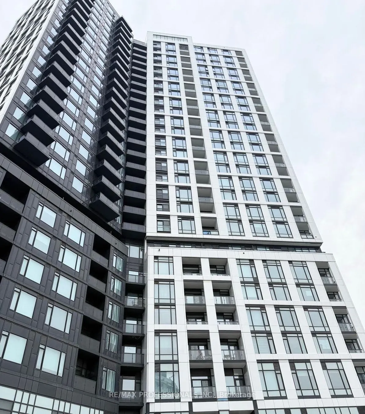2495 Eglinton Avenue W, #2011