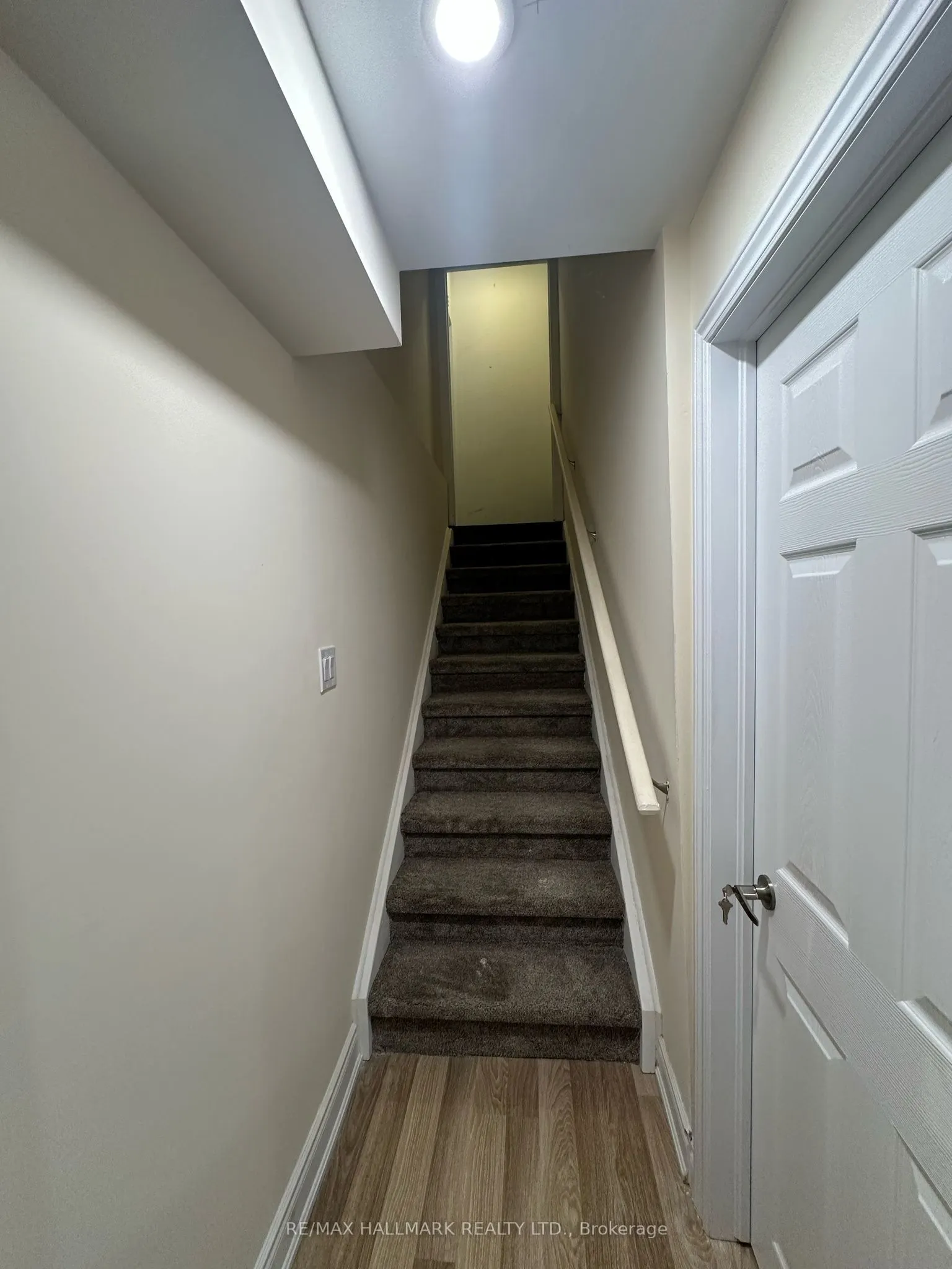 1392 Sycamore Gardens, #Basement