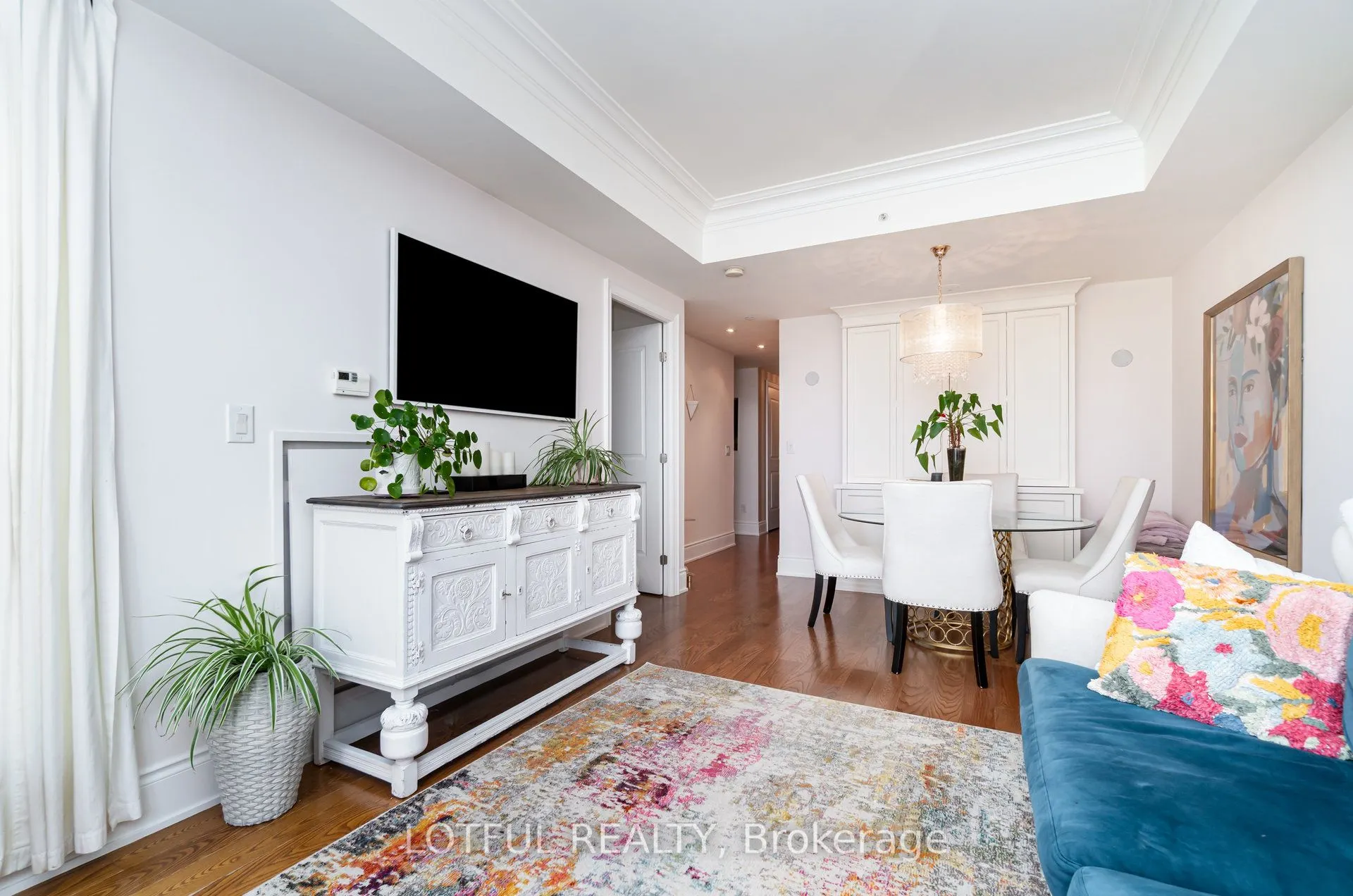 3500 Lakeshore Road W, #711