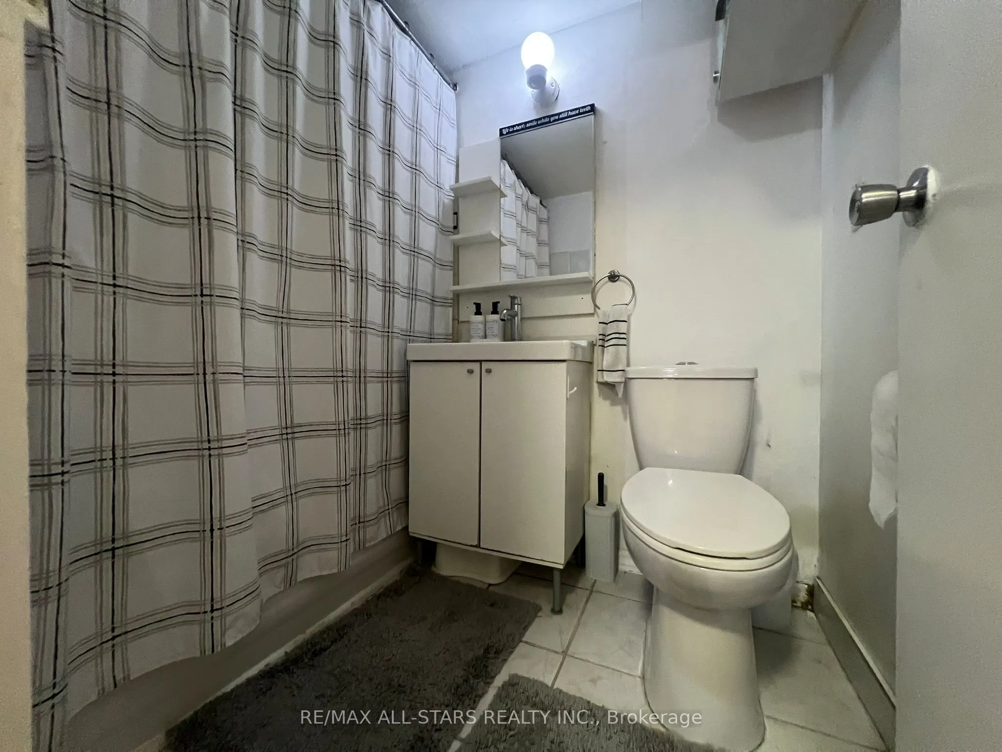 200 Lotherton Pathway, #109