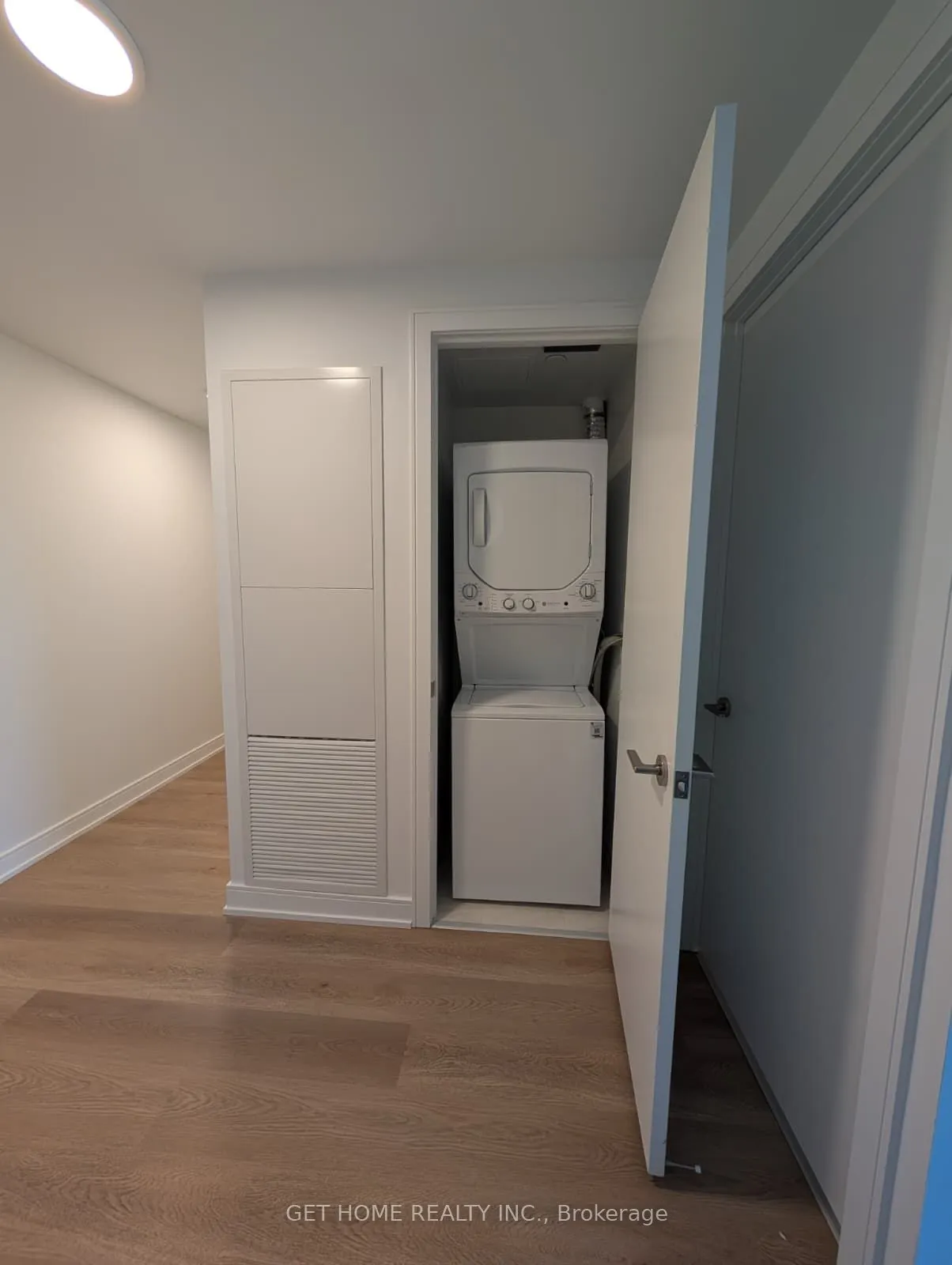 3009 Novar Road, #504