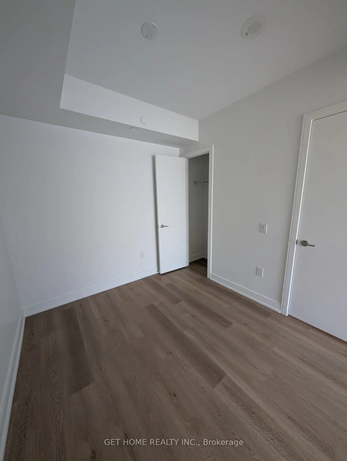 3009 Novar Road, #504