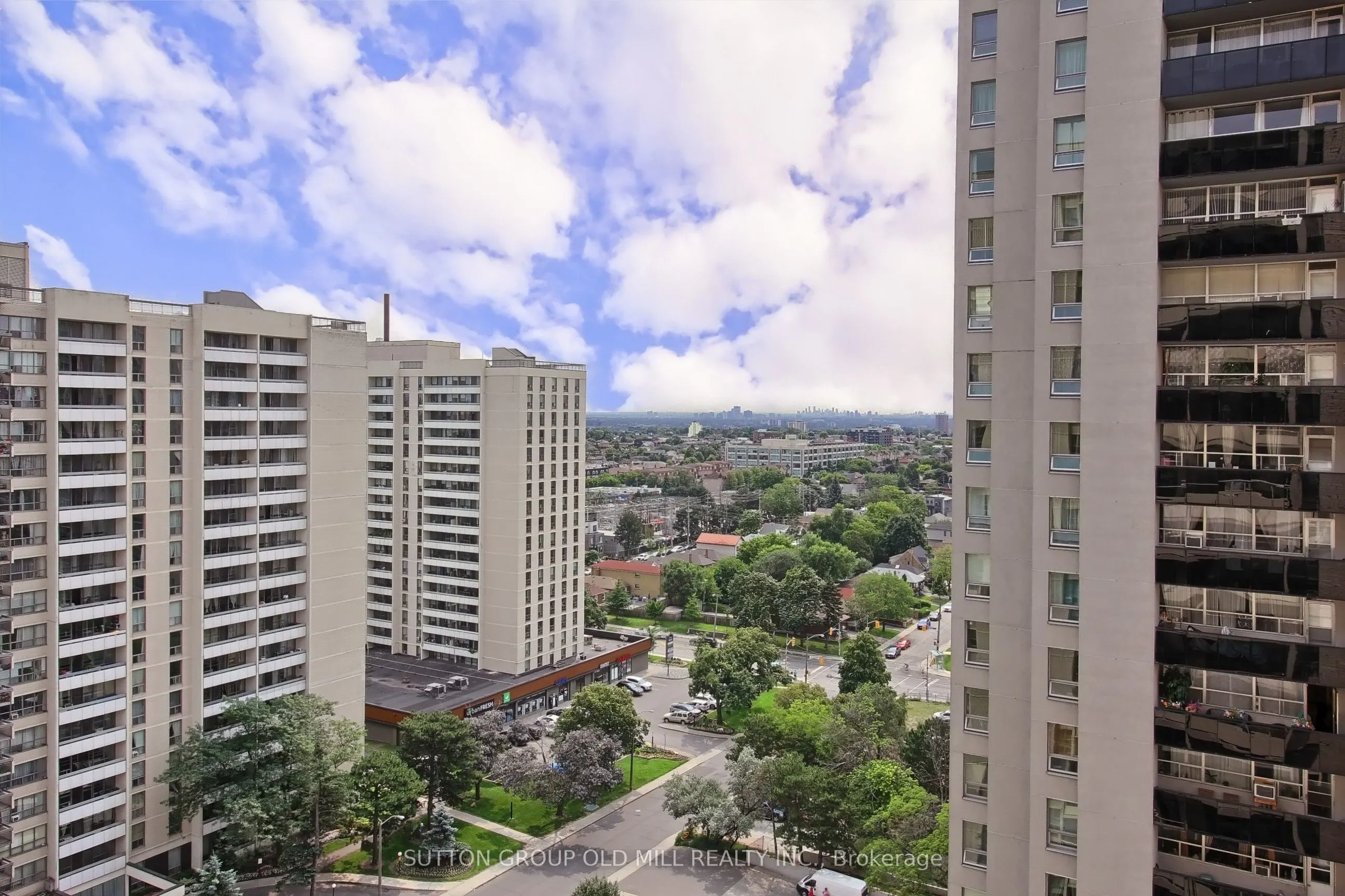 360 Ridelle Avenue, #1701