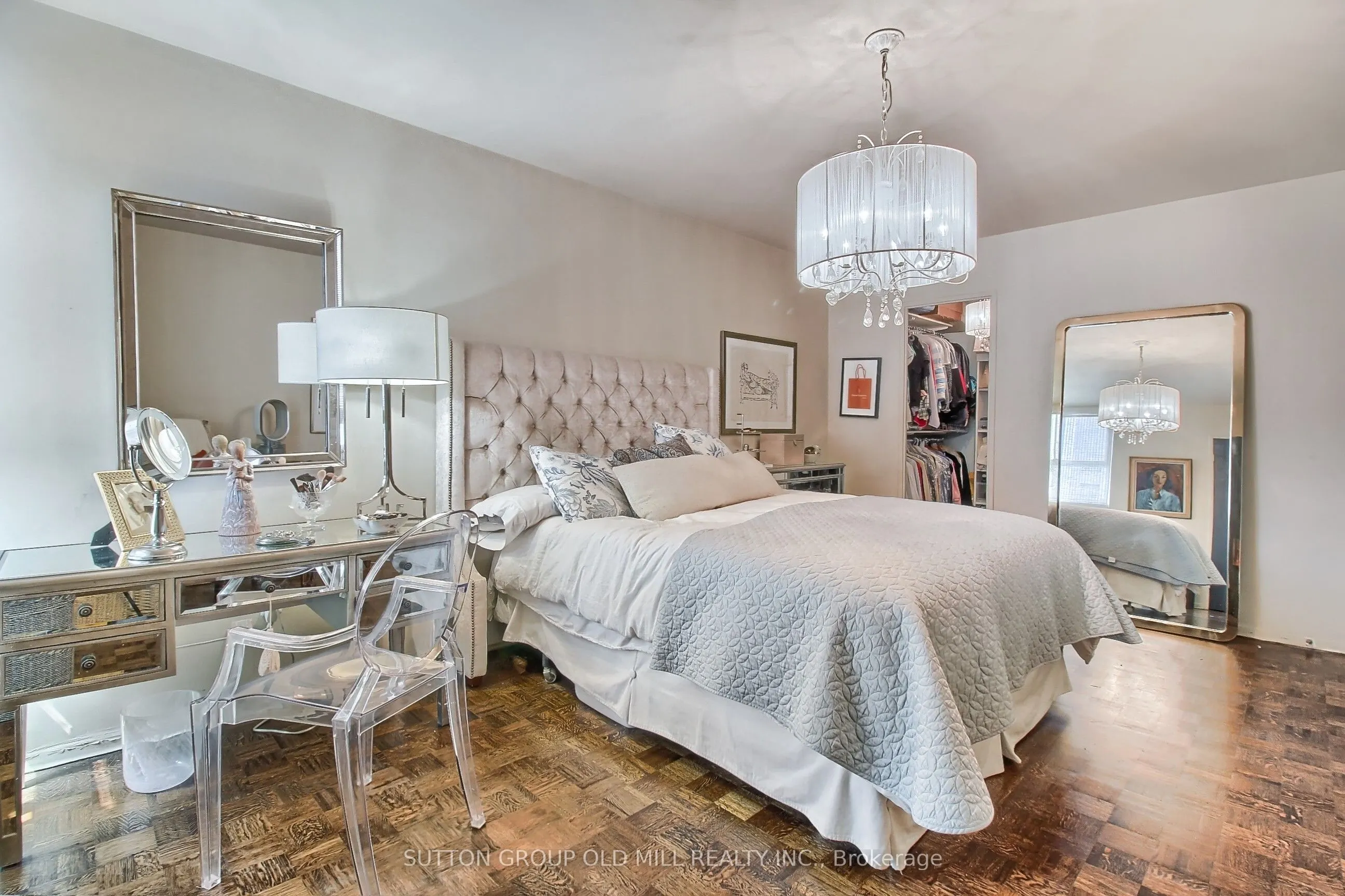 360 Ridelle Avenue, #1701