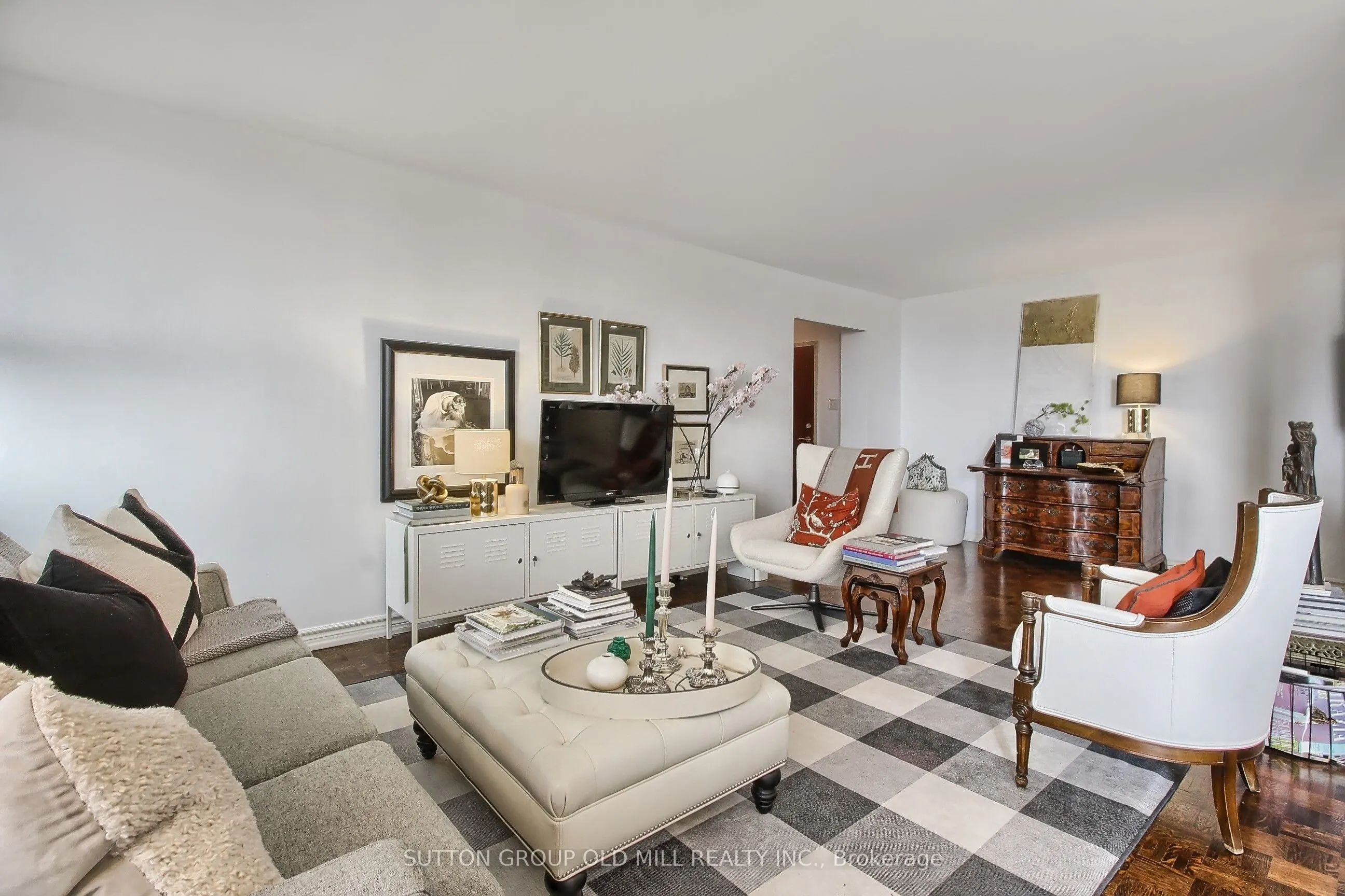 360 Ridelle Avenue, #1701