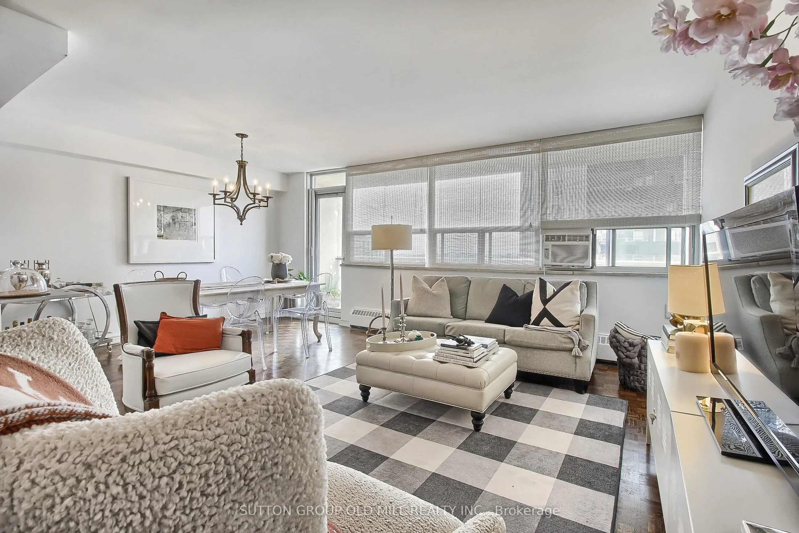 360 Ridelle Avenue, #1701