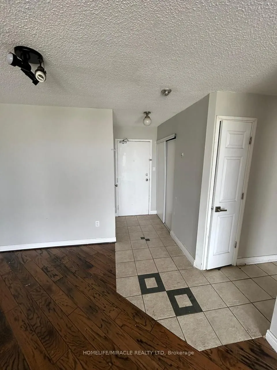 21 Markbrook Lane, #906