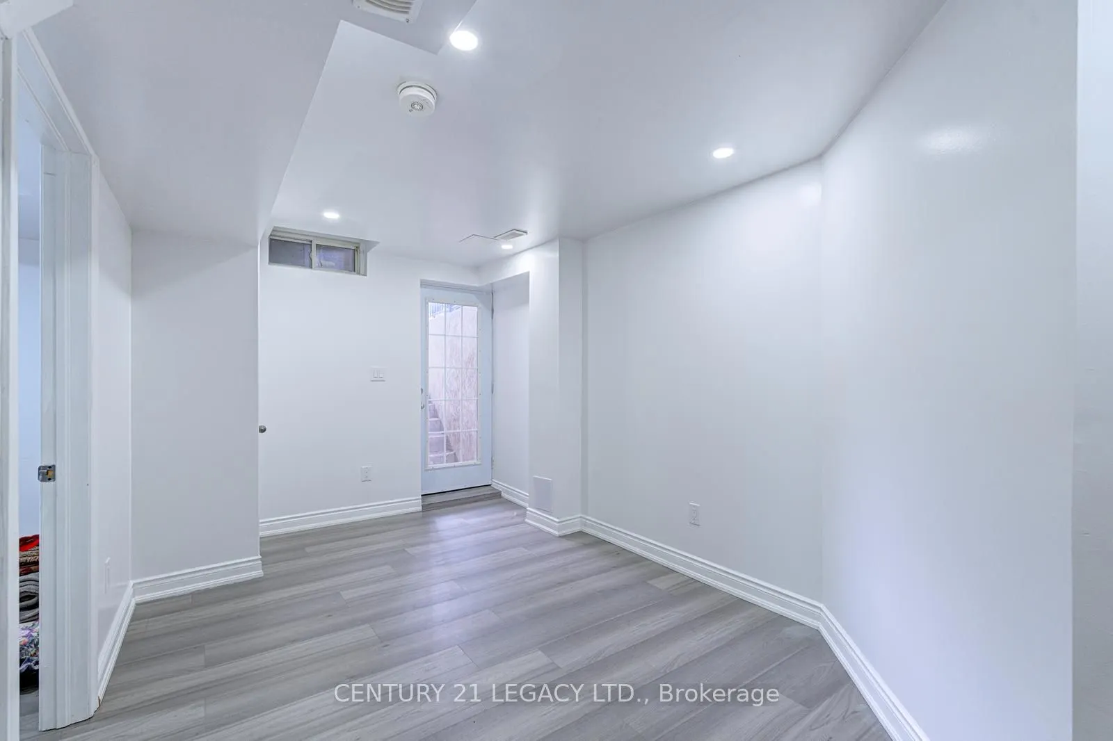 21 Serenity Lane