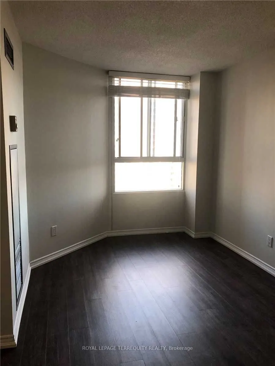 1485 Lakeshore Road E, #1016