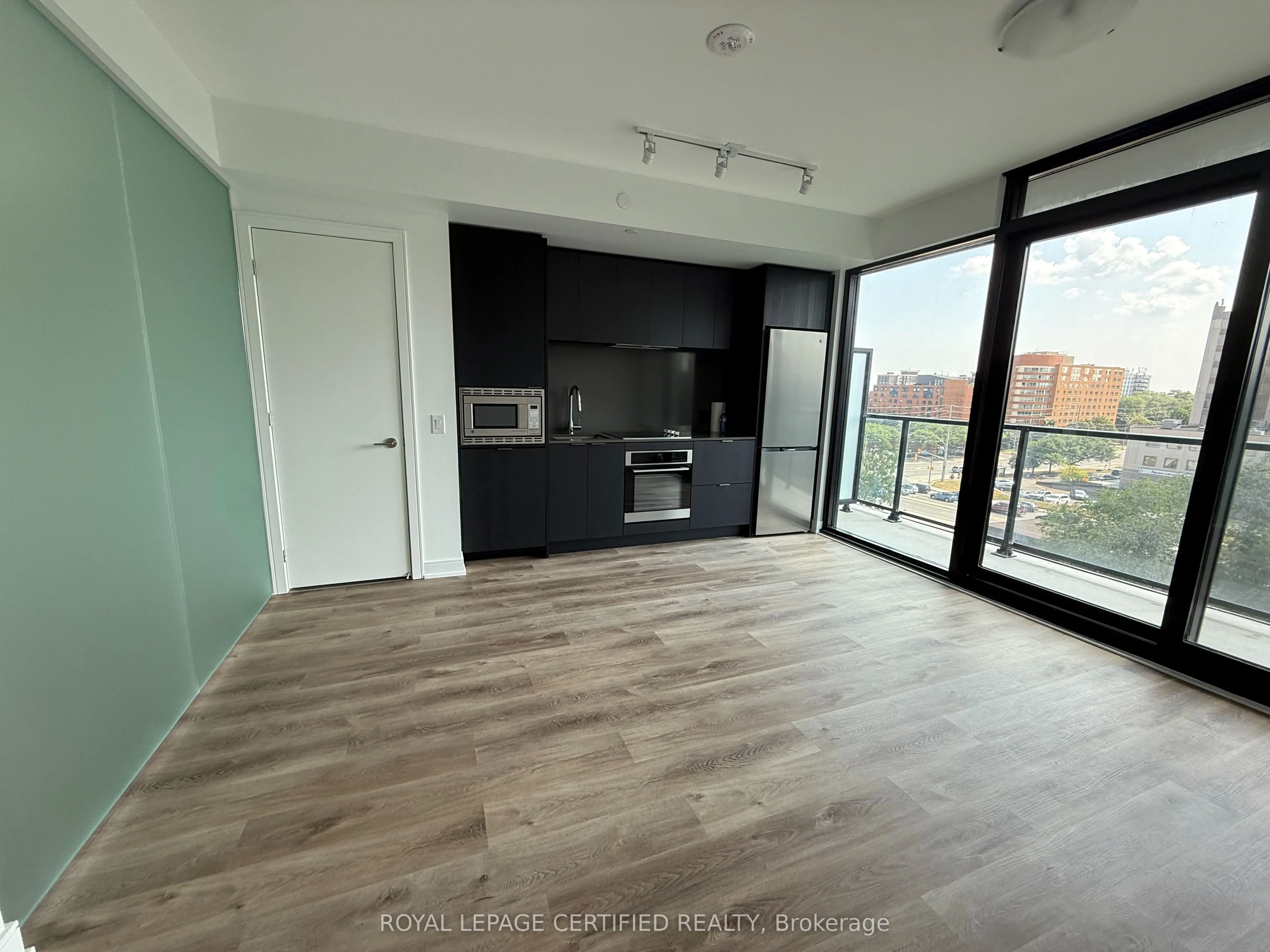3009 Novar Road, #620