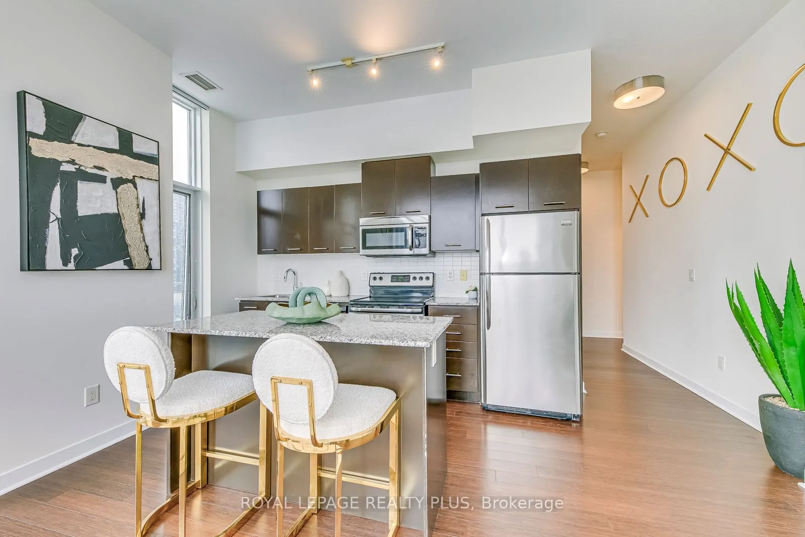 365 Prince Of Wales Drive, #2202