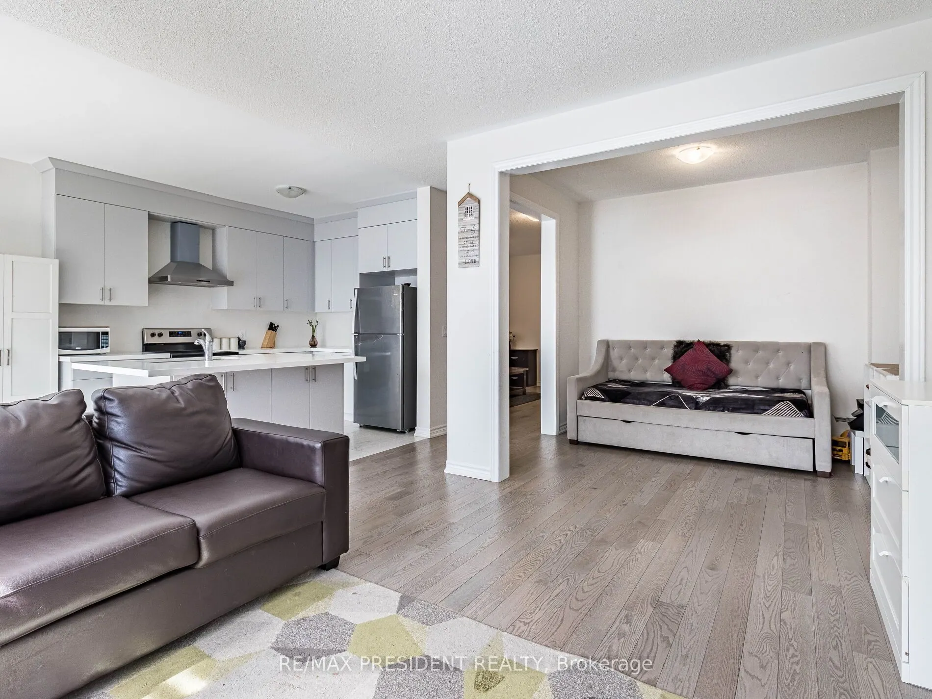 30 Camino Real Drive