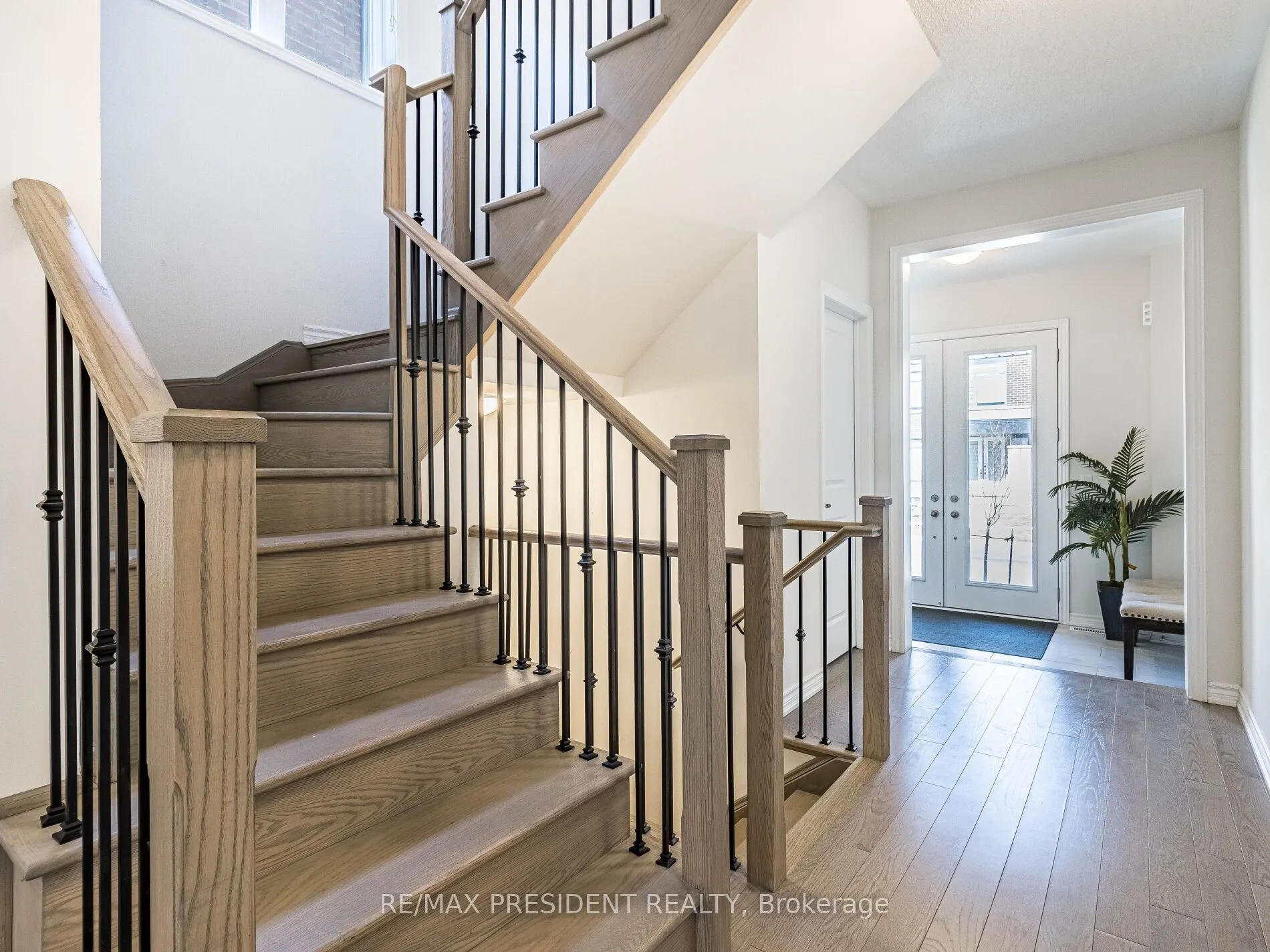 30 Camino Real Drive