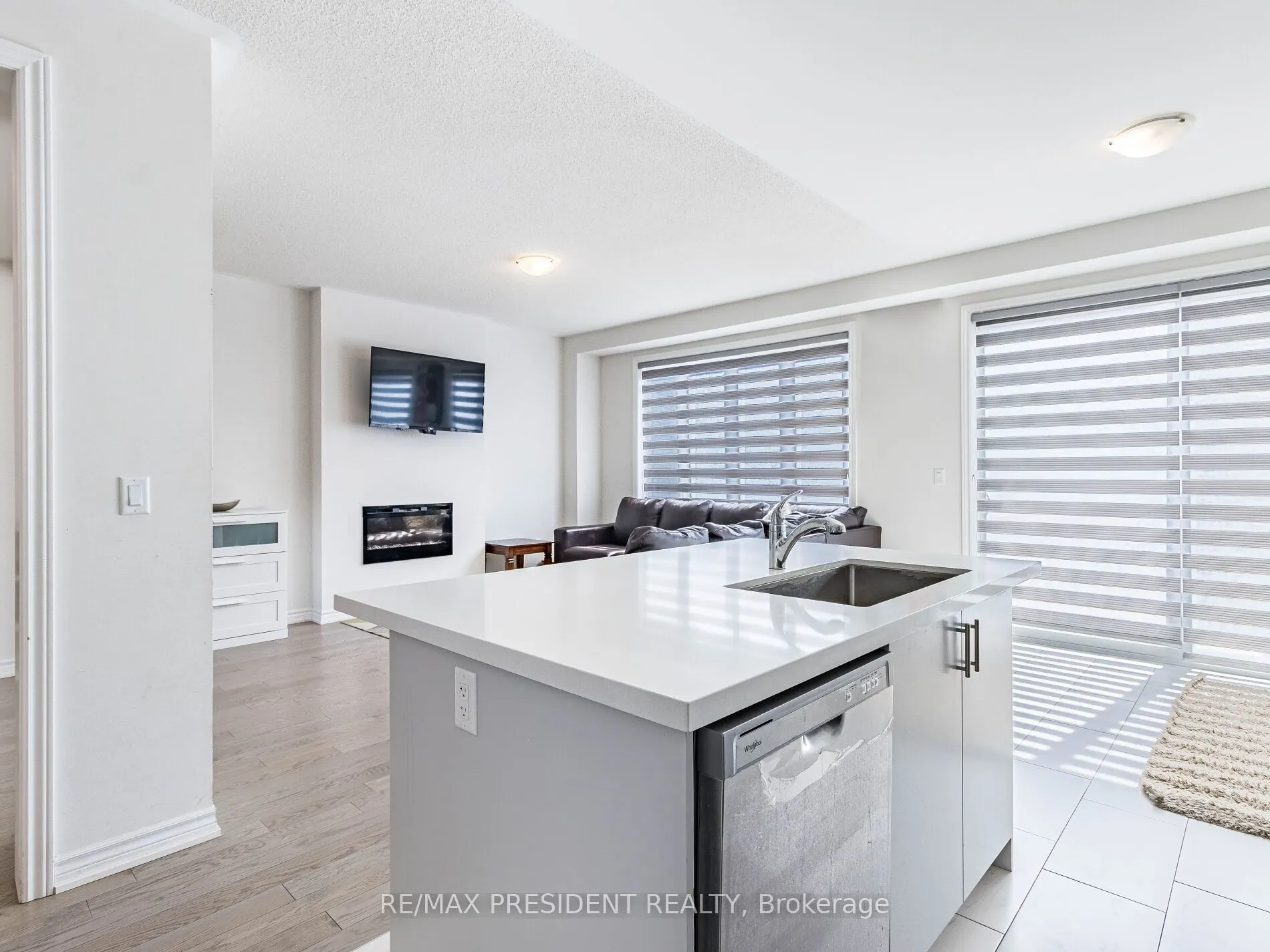 30 Camino Real Drive
