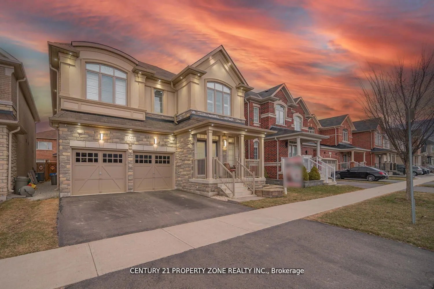 1544 Leger Way