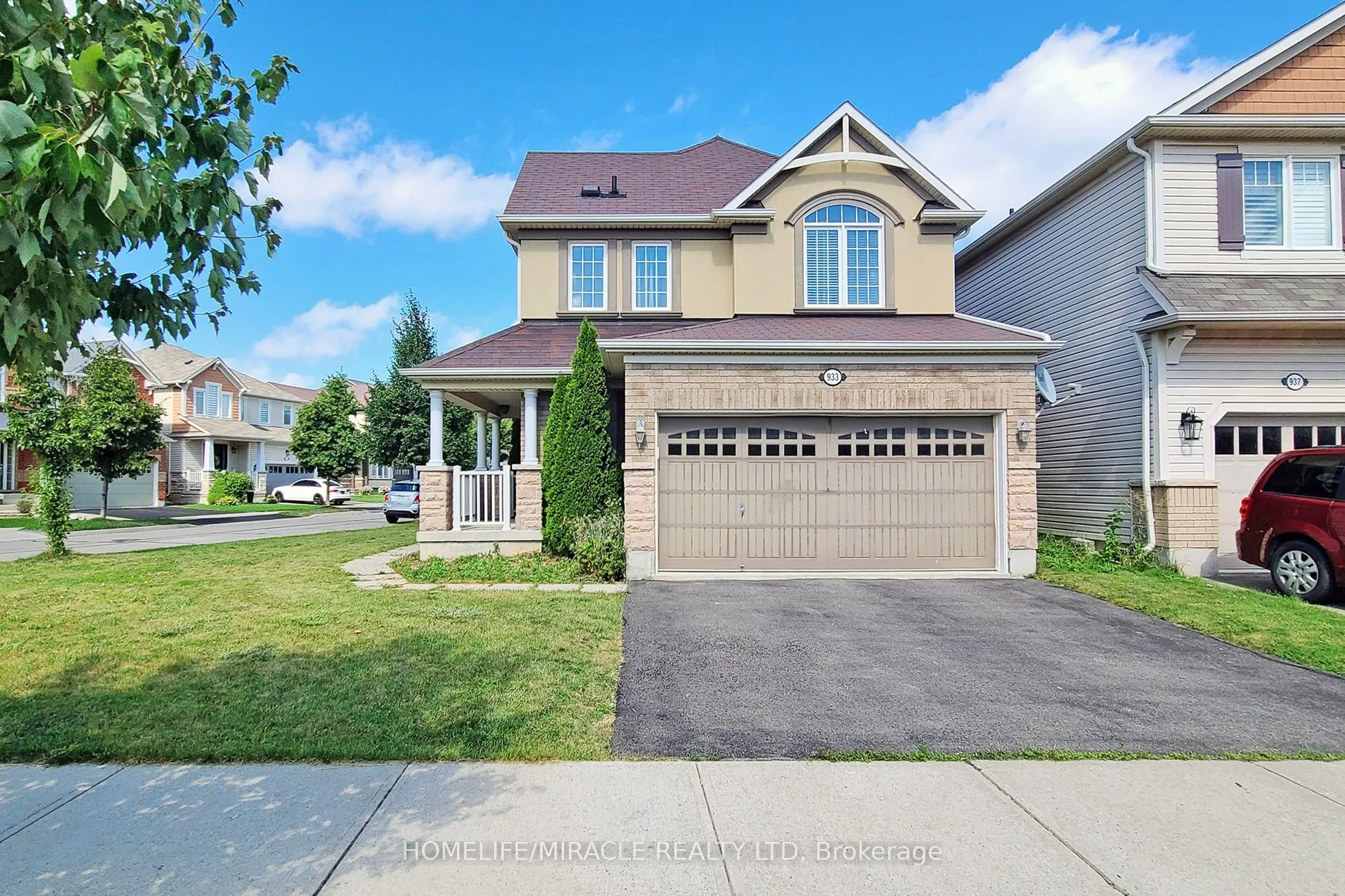 933 Whewell (Basement) Trail