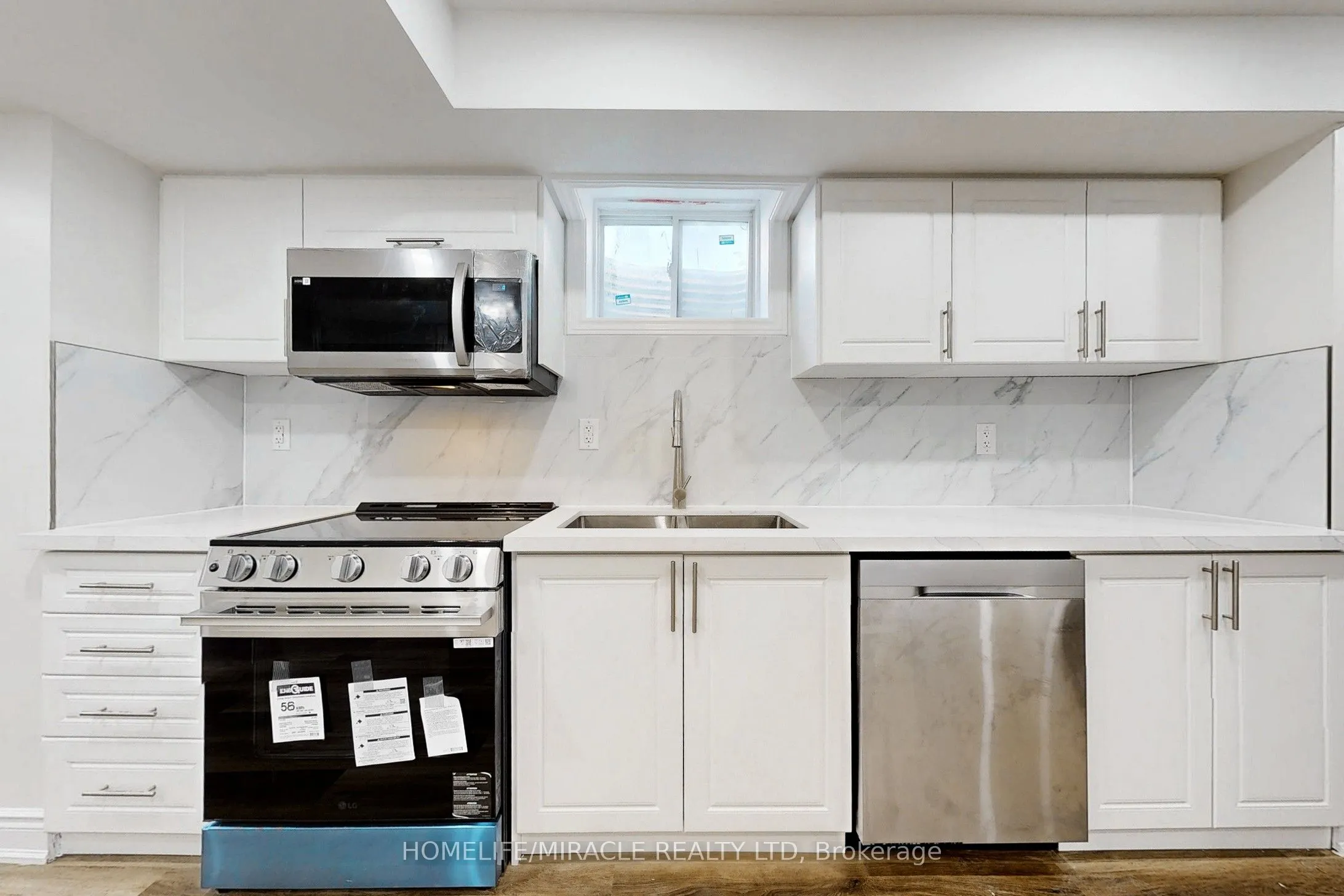 933 Whewell (Basement) Trail