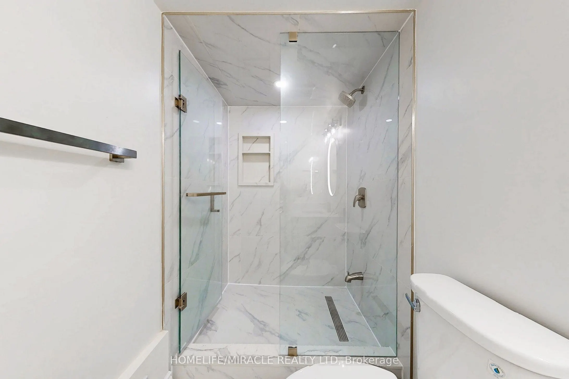 933 Whewell (Basement) Trail