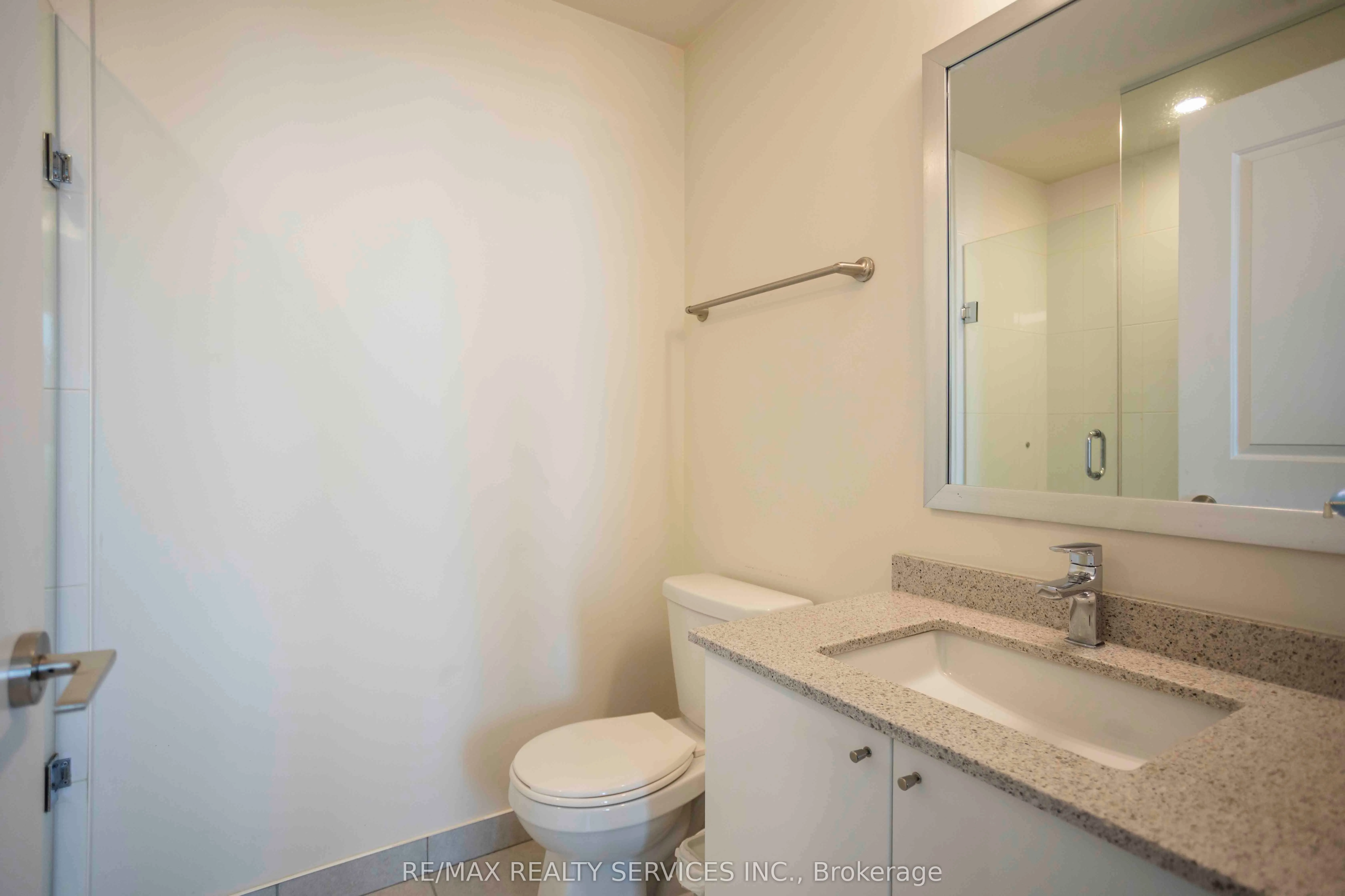 35 Watergarden Drive W, #918