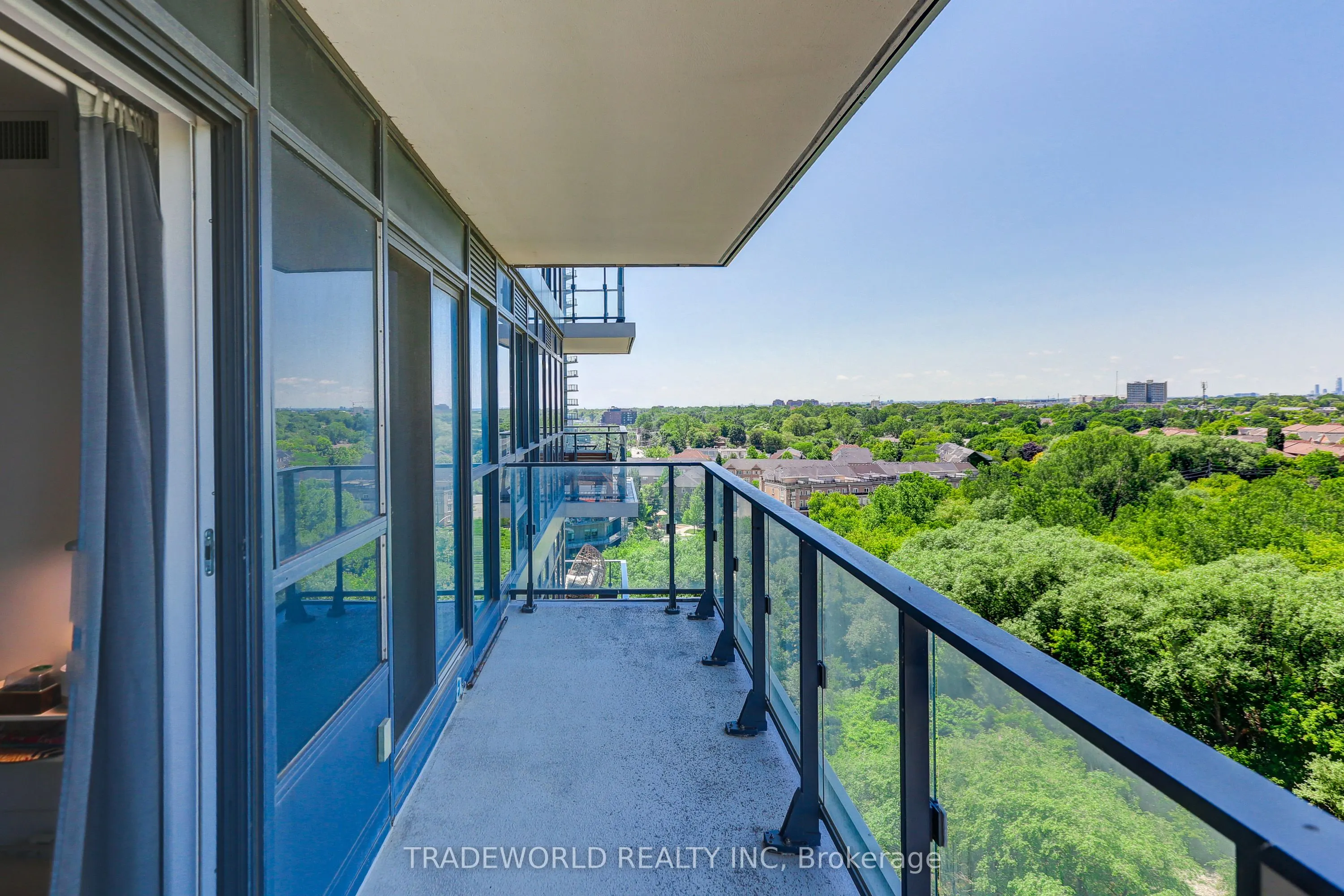 2220 Lakeshore Boulevard W, #1203