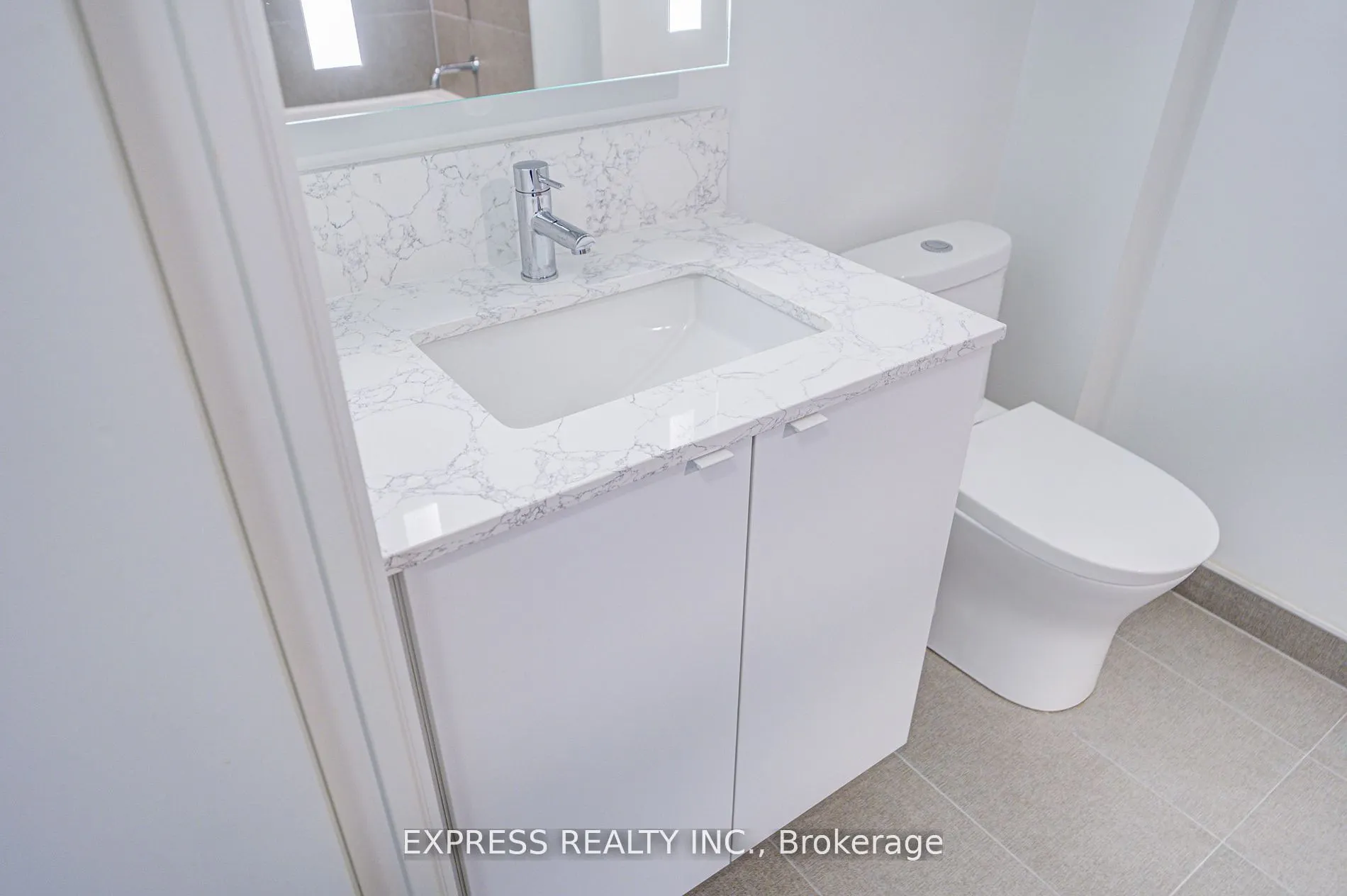 270 Dufferin Street, #701