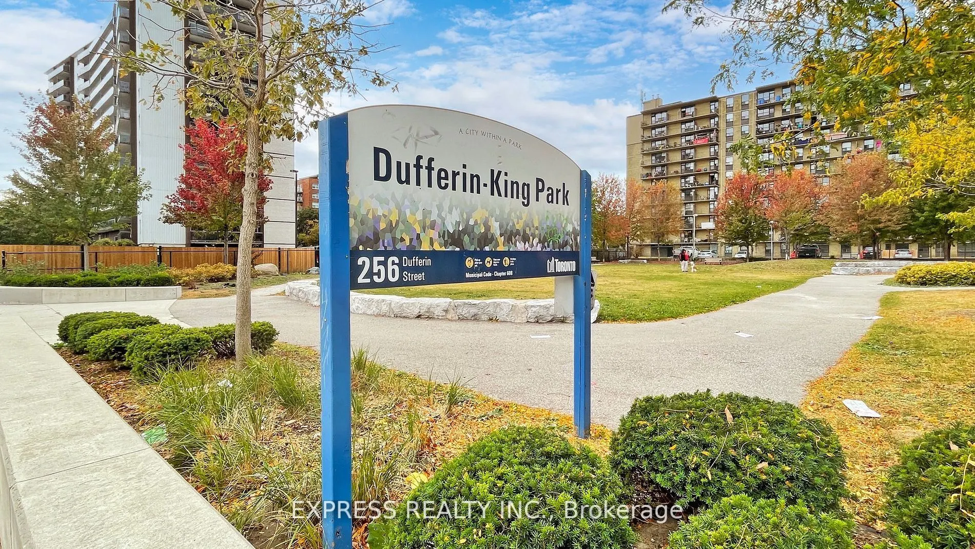 270 Dufferin Street, #701