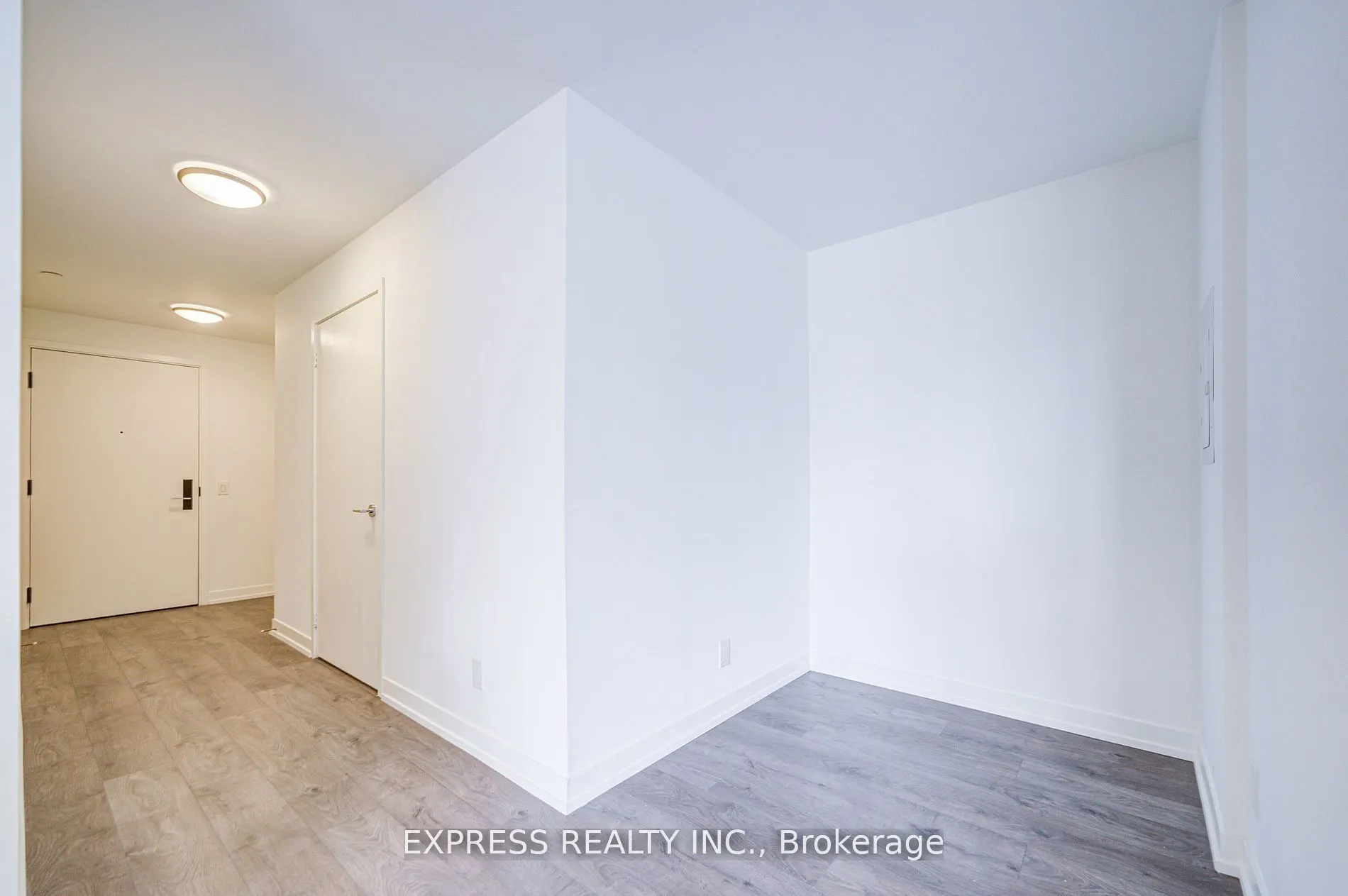 270 Dufferin Street, #701