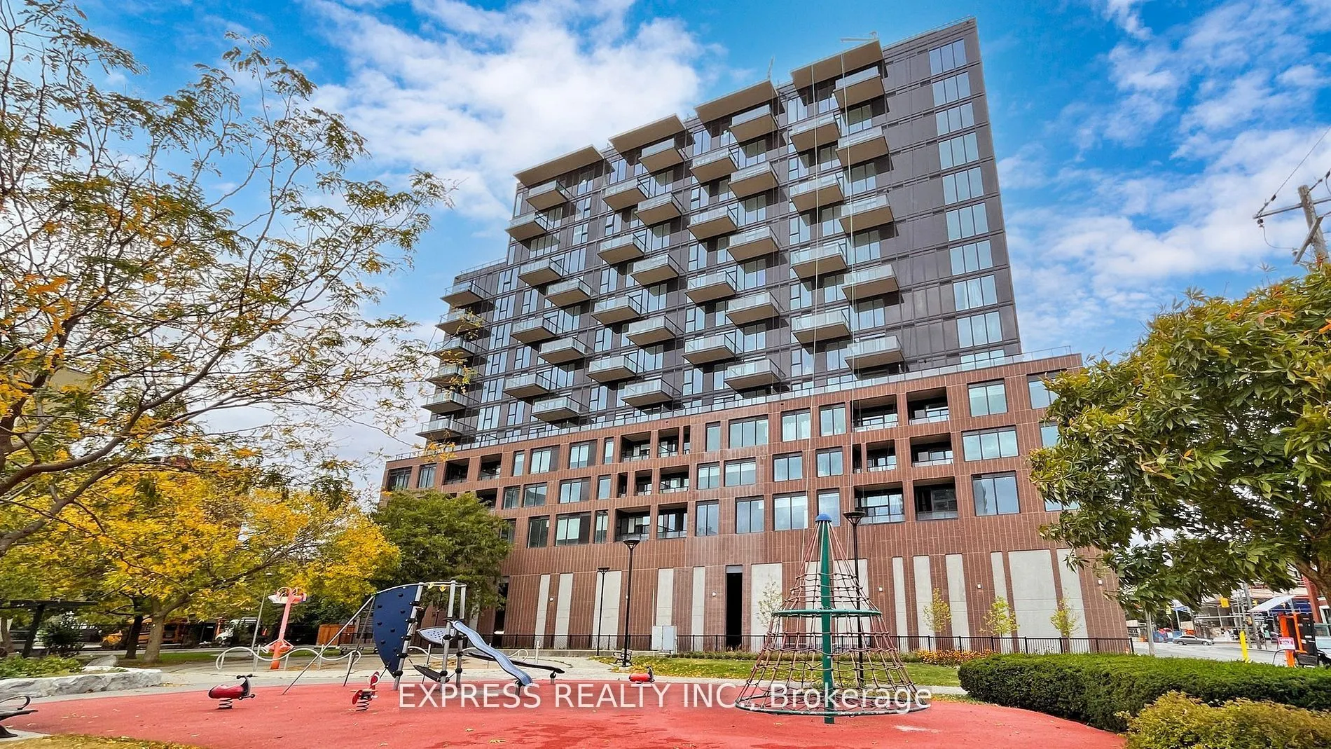270 Dufferin Street, #701