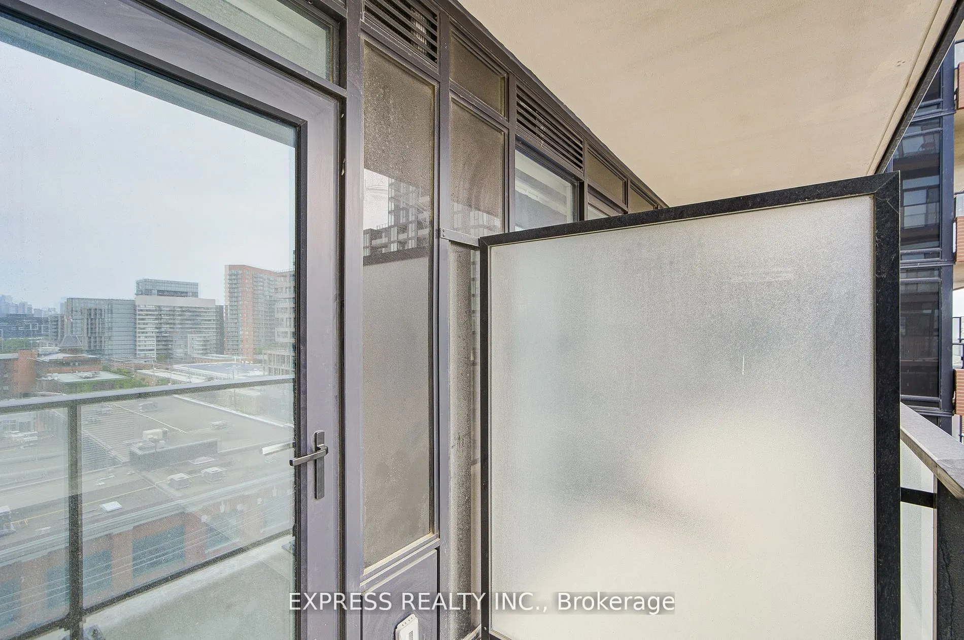 270 Dufferin Street, #701