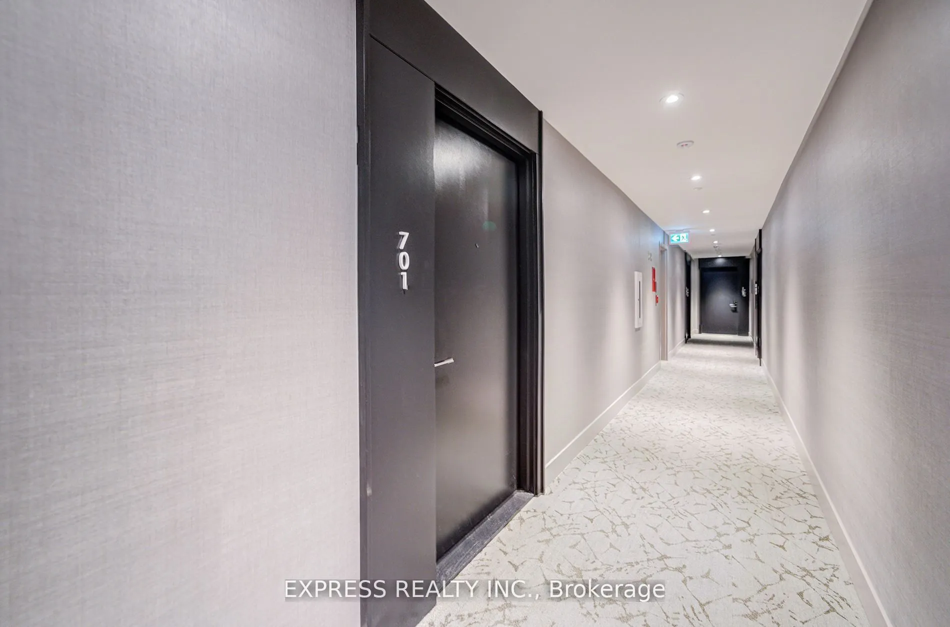 270 Dufferin Street, #701
