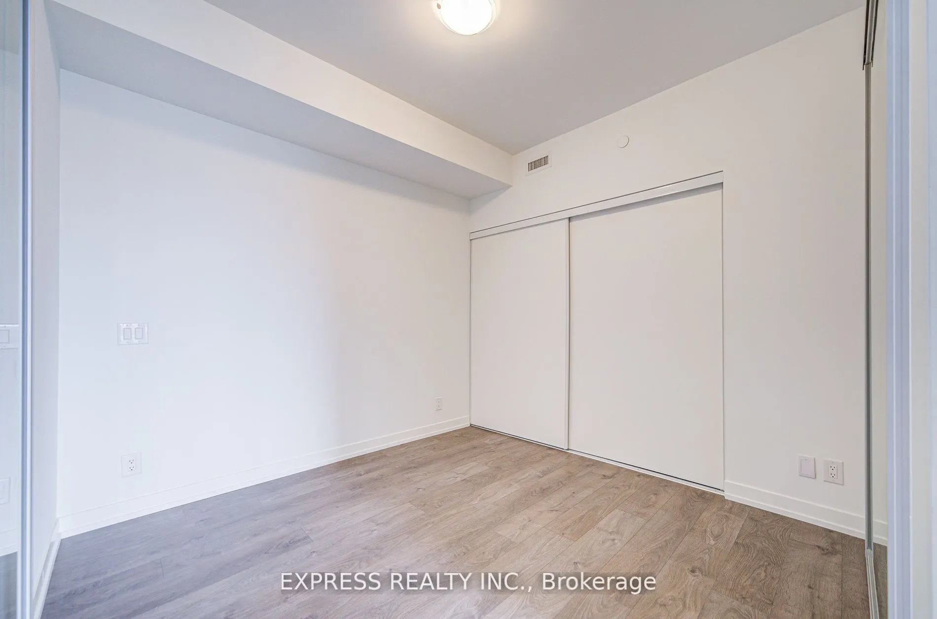 270 Dufferin Street, #701