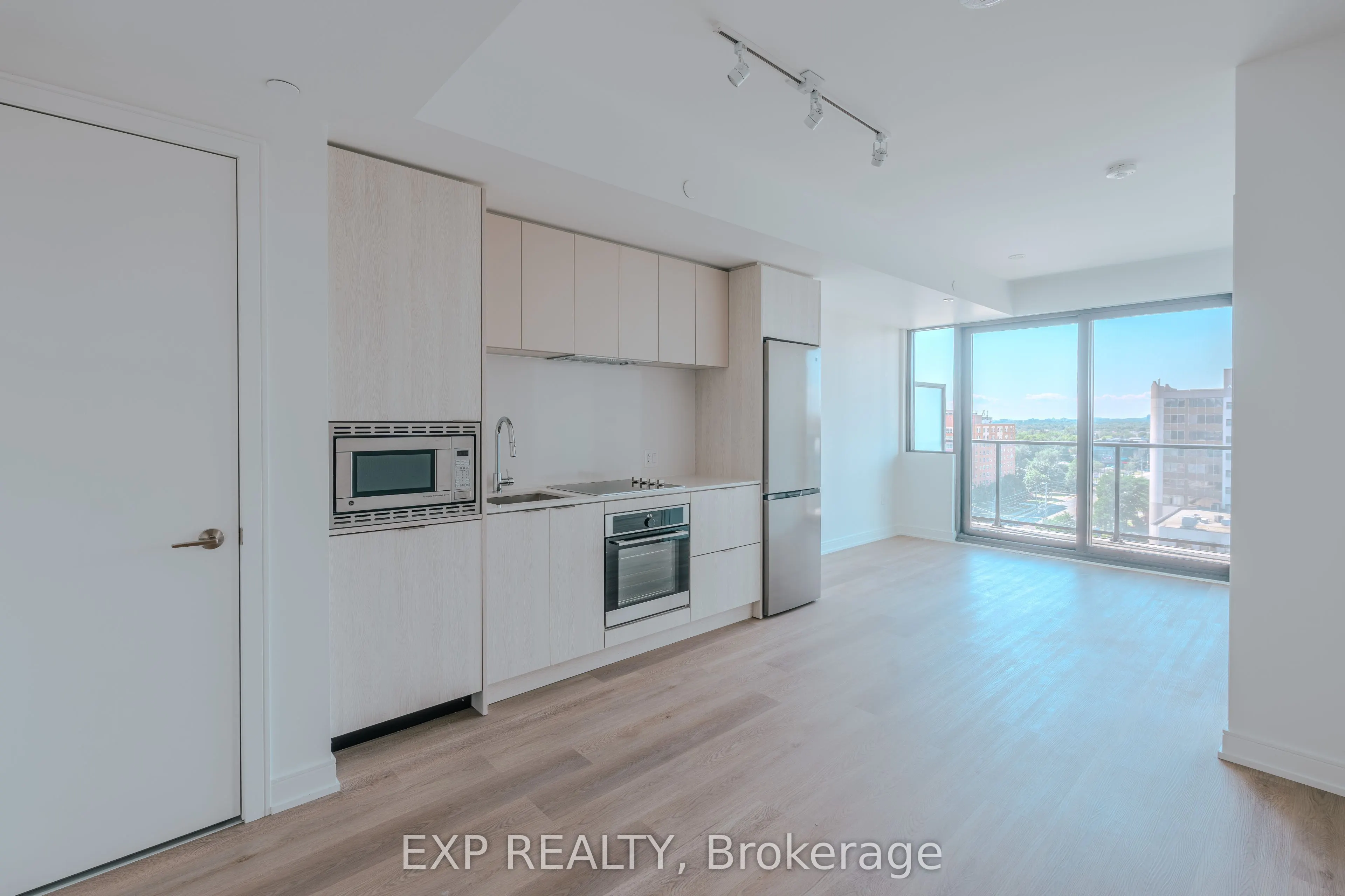 3009 Novar Road, #1009